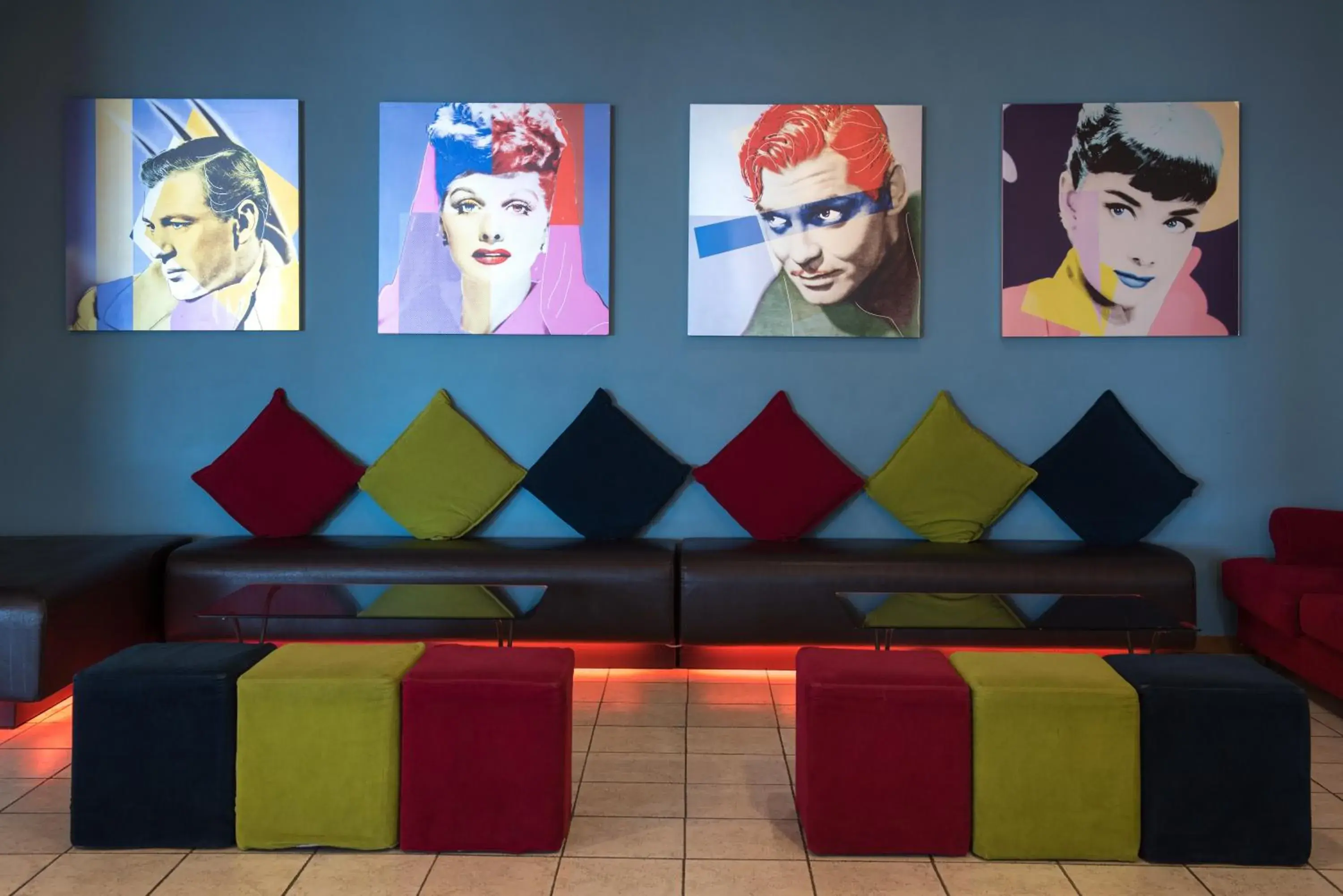 Lounge or bar in Hotel Las Águilas Tenerife, Affiliated by Meliá Lounge or bar in Hotel Las Águilas Tenerife, Affiliated by Meliá