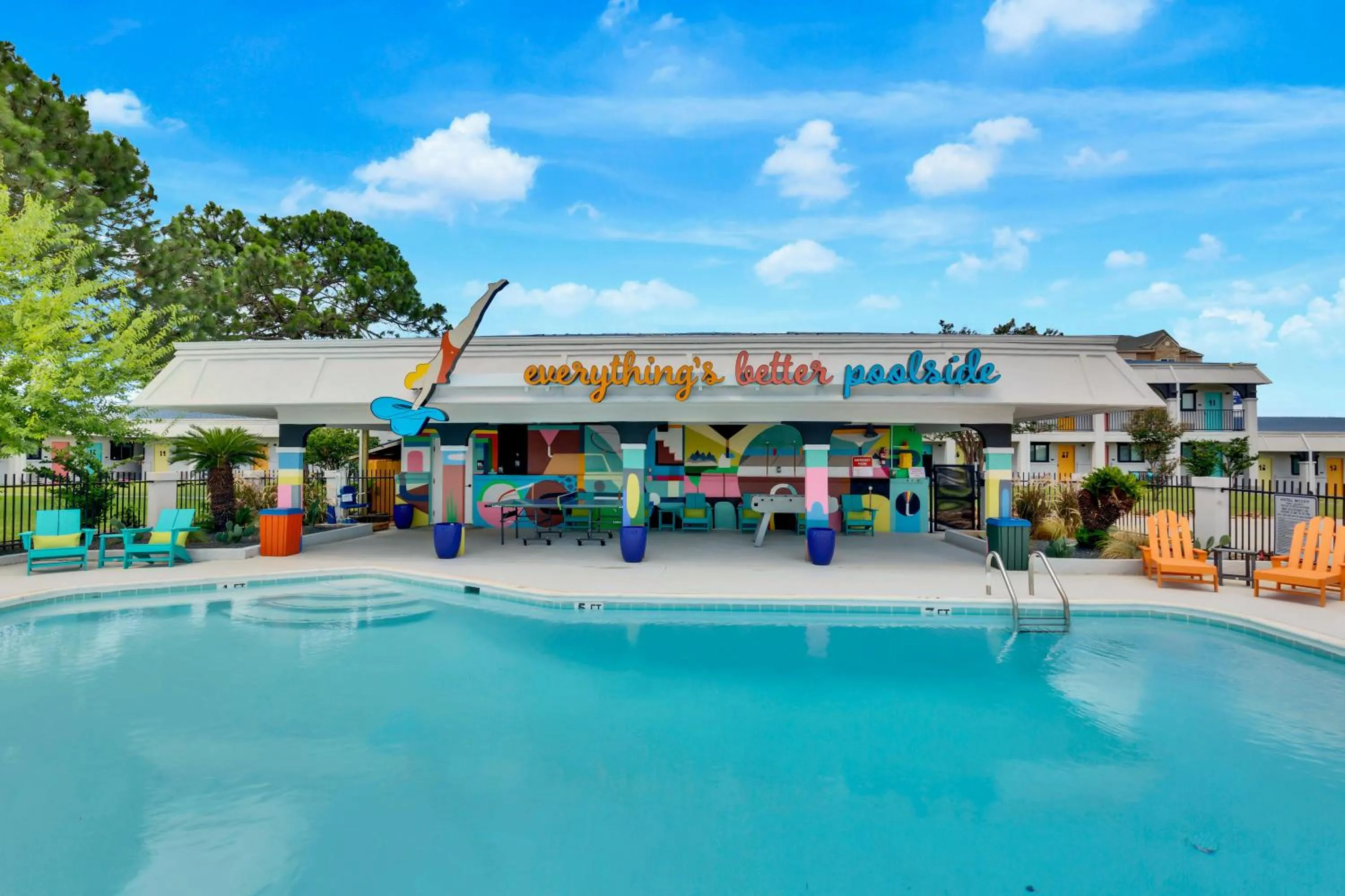 Swimming pool in Hotel McCoy - Art, Libations, Pool Society
