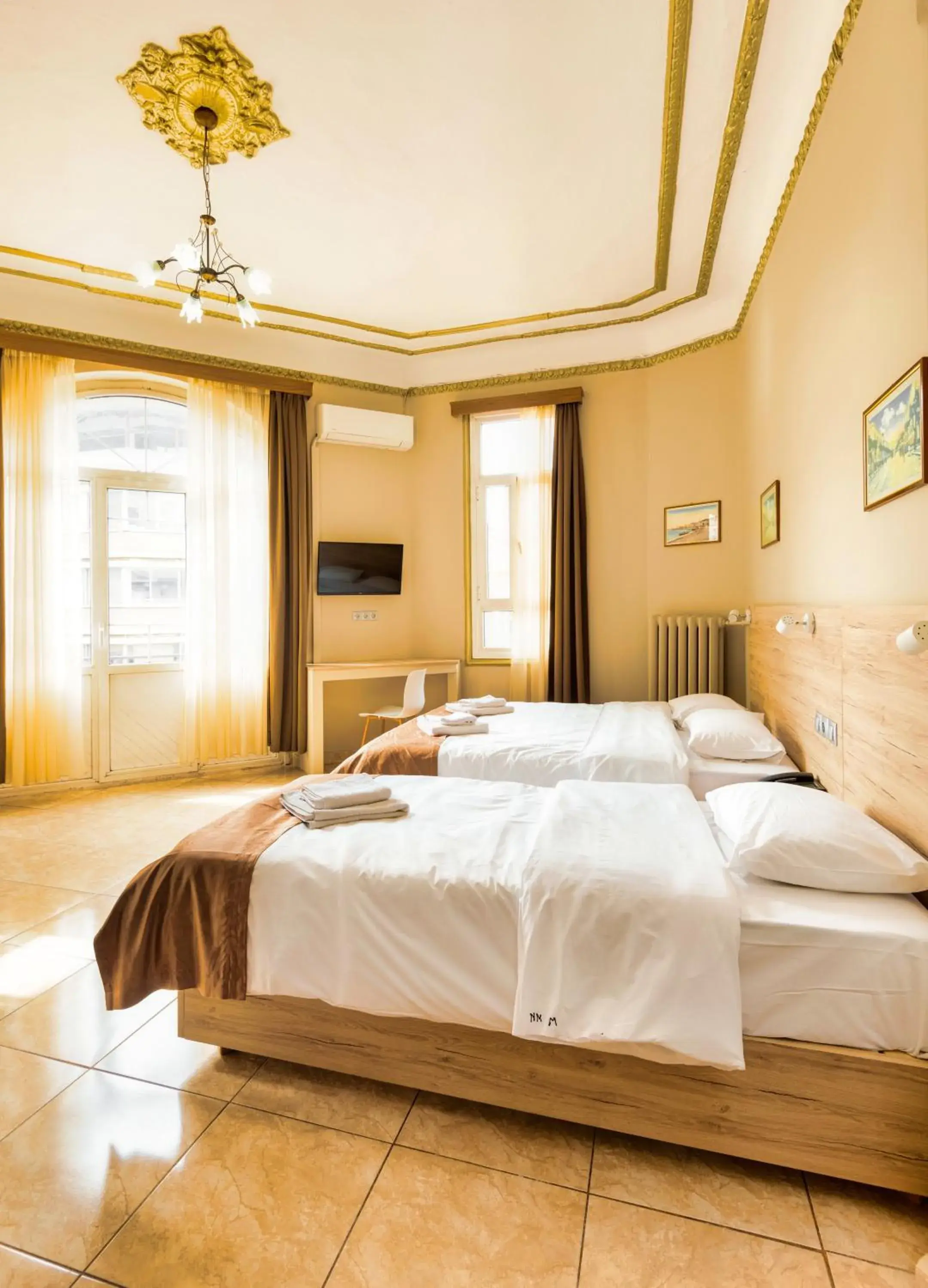 Bed in Nea Metropolis Bed in Nea Metropolis