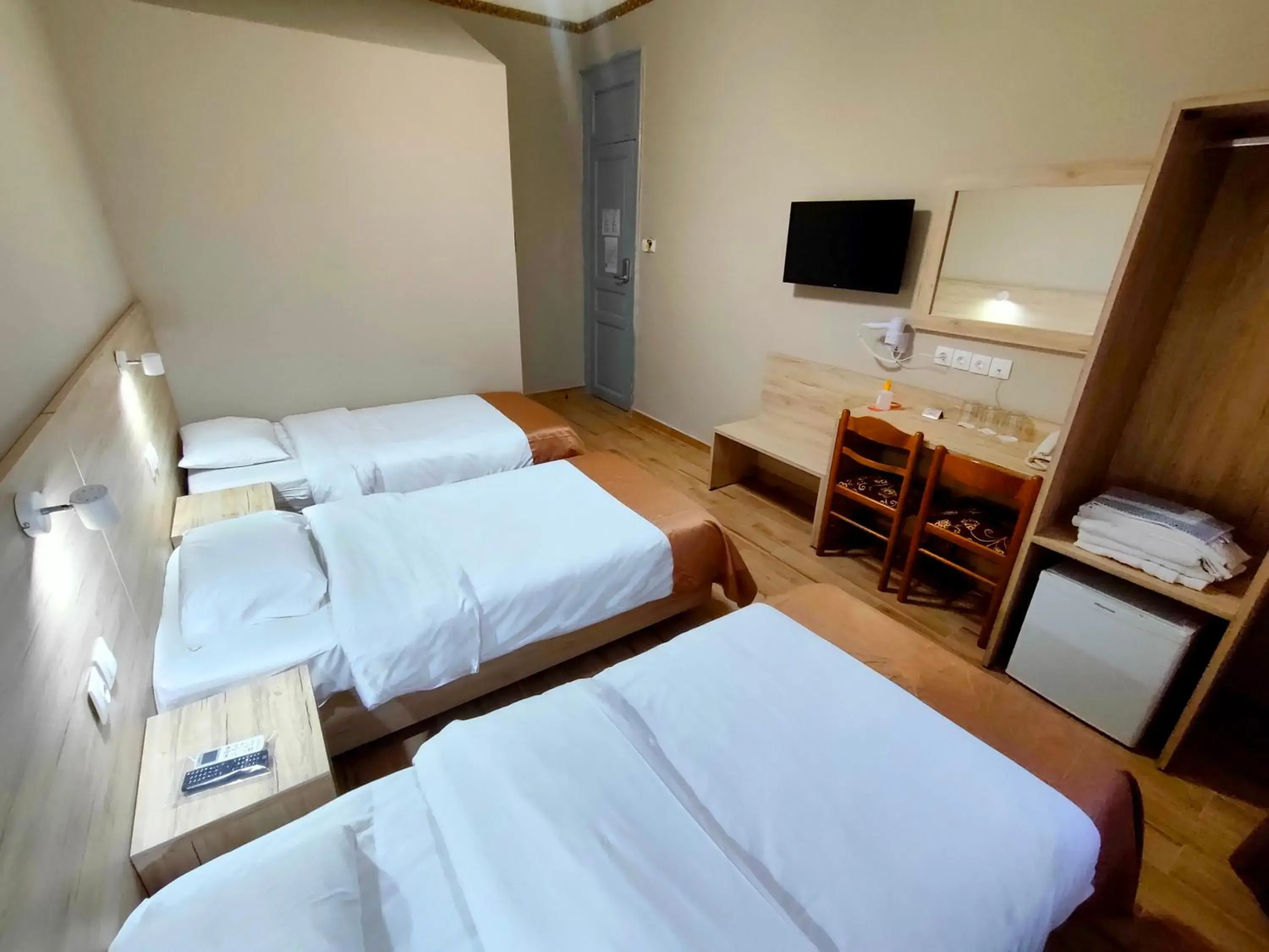 TV and multimedia, Bed in Nea Metropolis TV and multimedia, Bed in Nea Metropolis