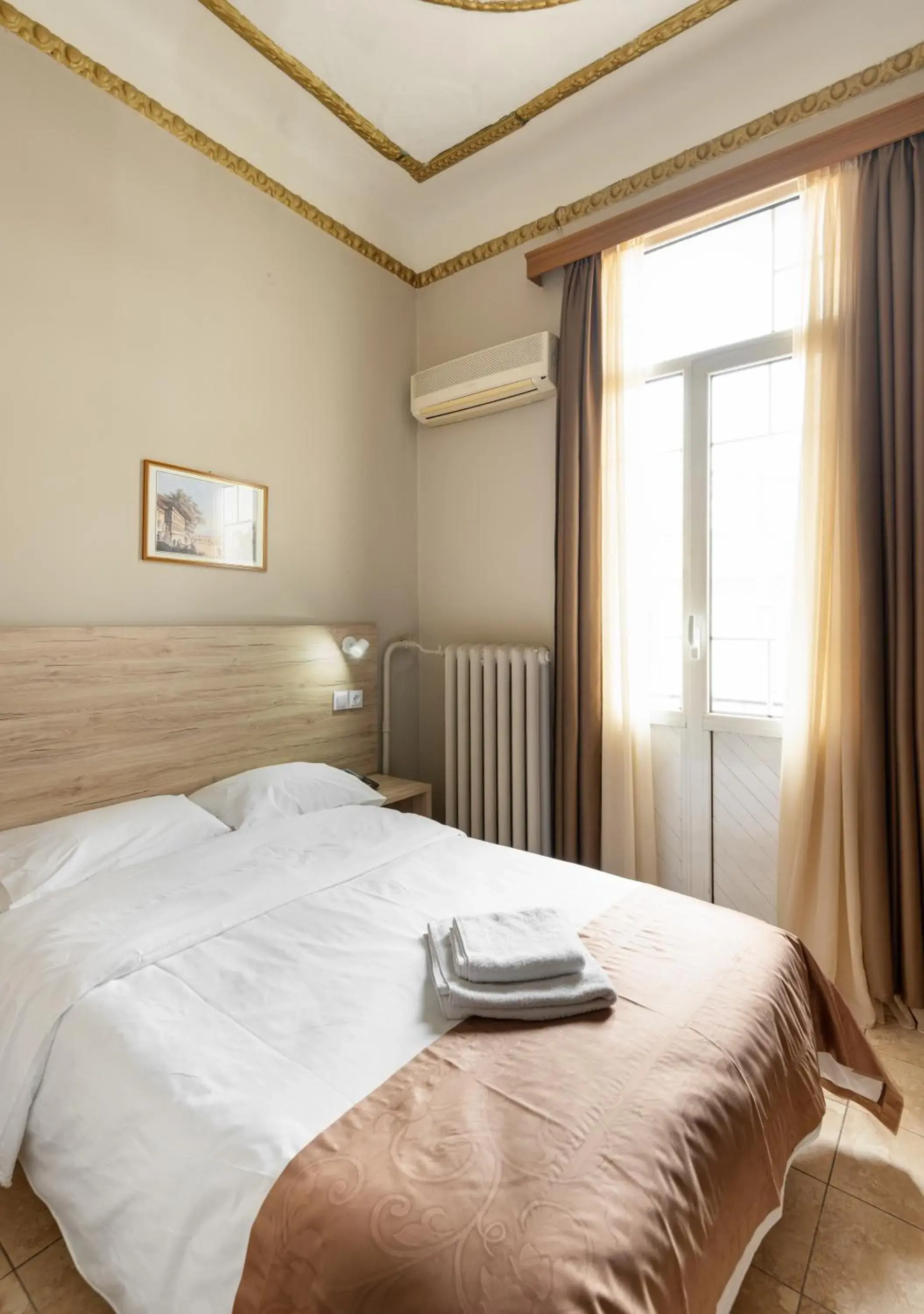 Bed in Nea Metropolis Bed in Nea Metropolis