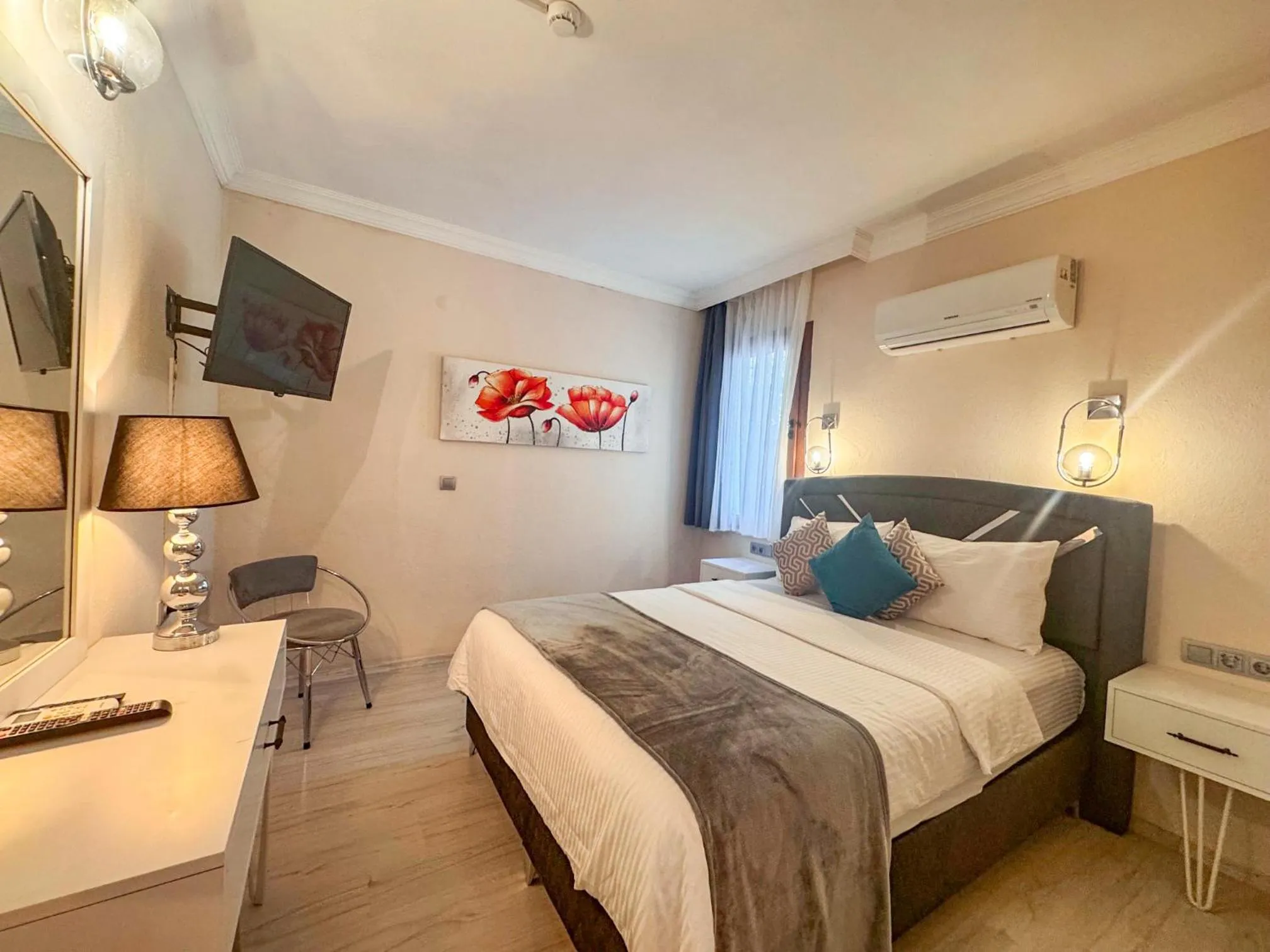 Bed in Carrington Suites