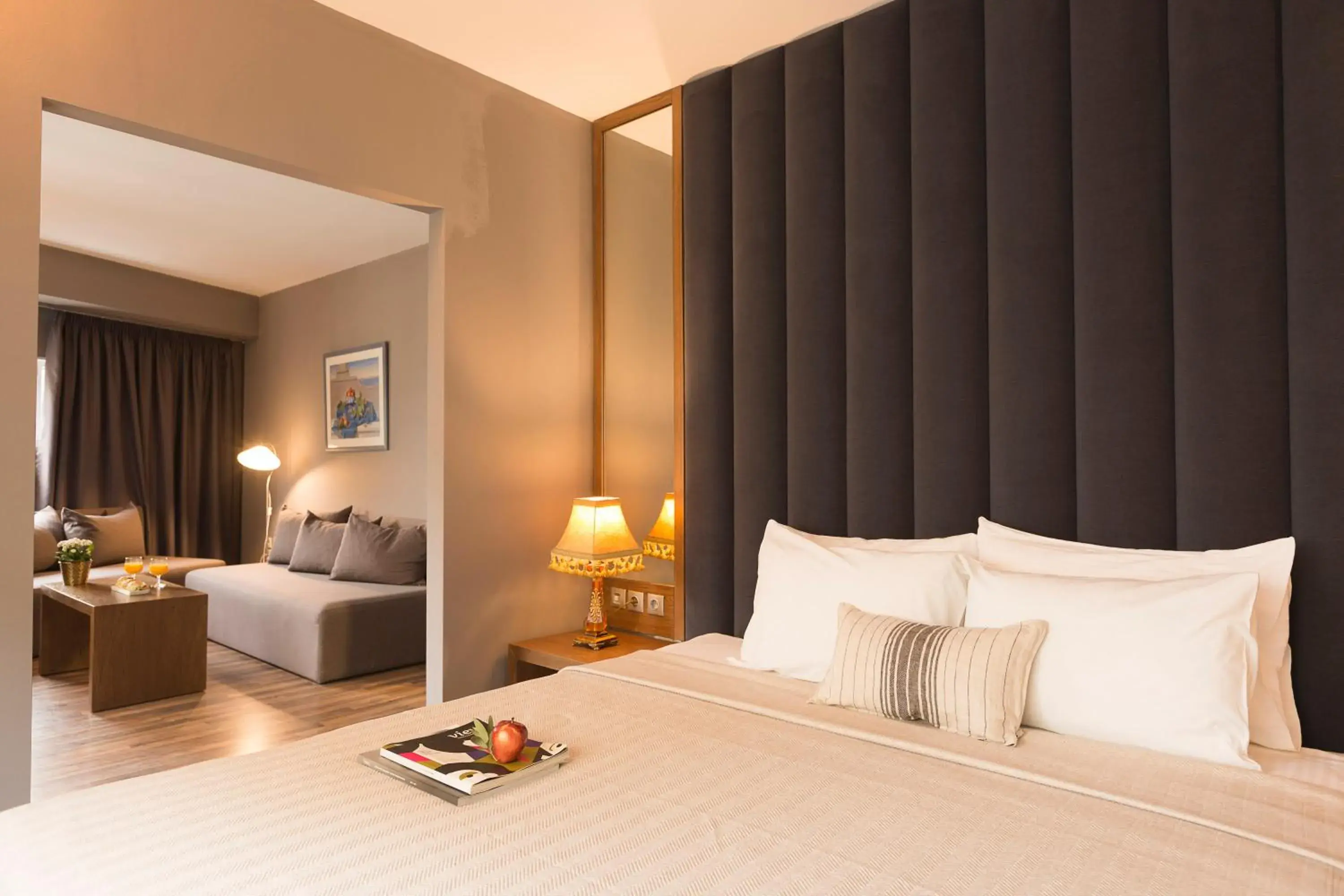 Suite in Plaza Hotel, Philian Hotels and Resorts Suite in Plaza Hotel, Philian Hotels and Resorts