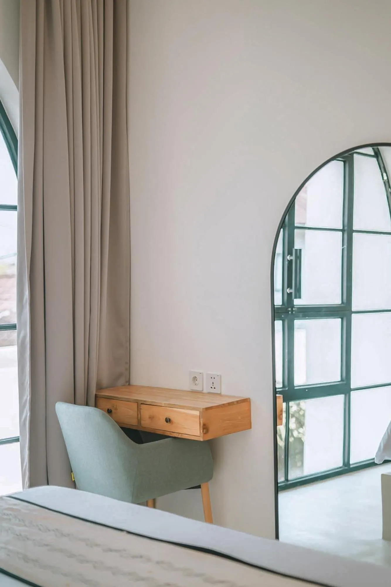 Bed in Villa Sunset and Sunrise - 2BR elegant villa in Central Canggu