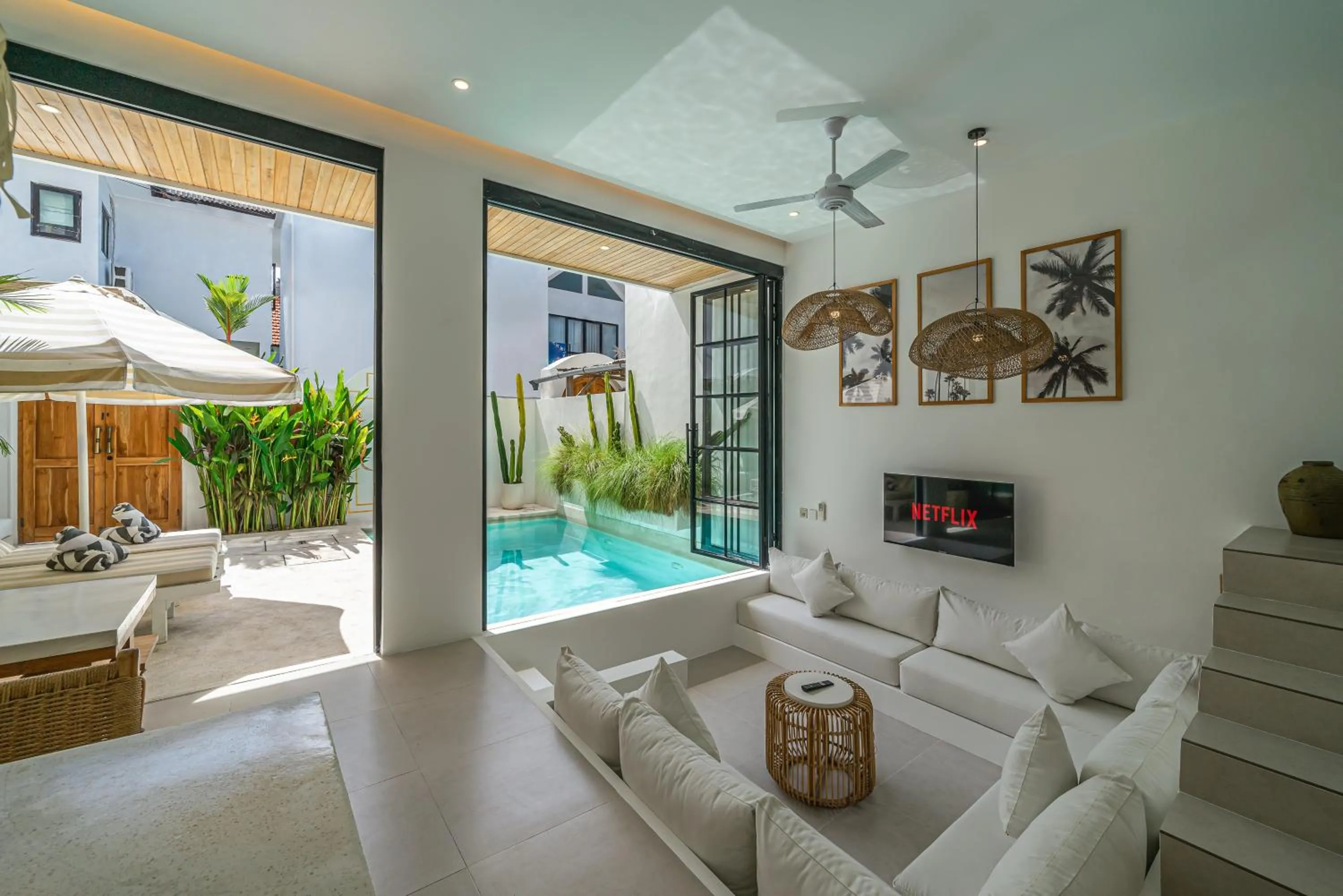 Villa Sunset and Sunrise - 2BR elegant villa in Central Canggu