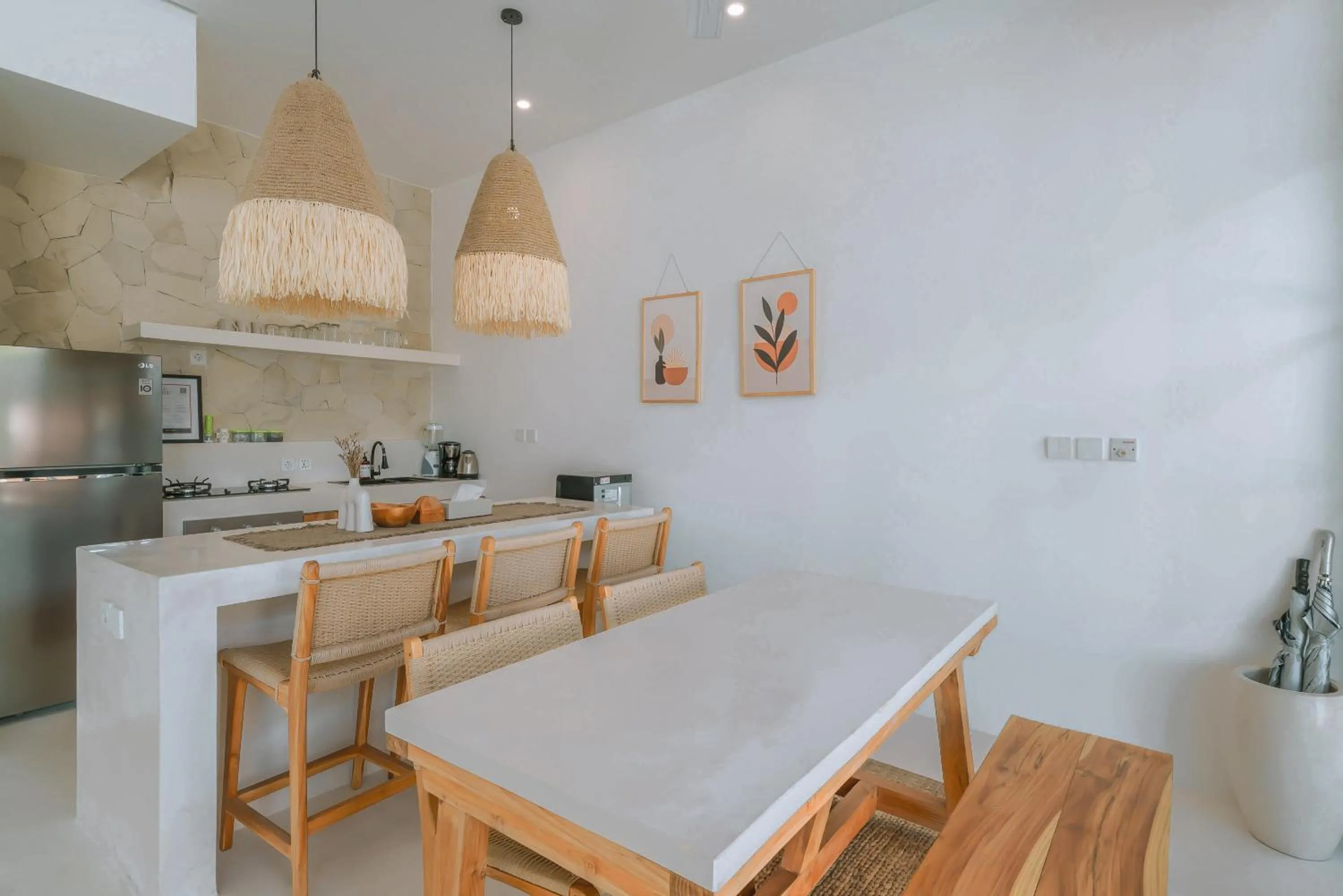 Villa Sunset and Sunrise - 2BR elegant villa in Central Canggu