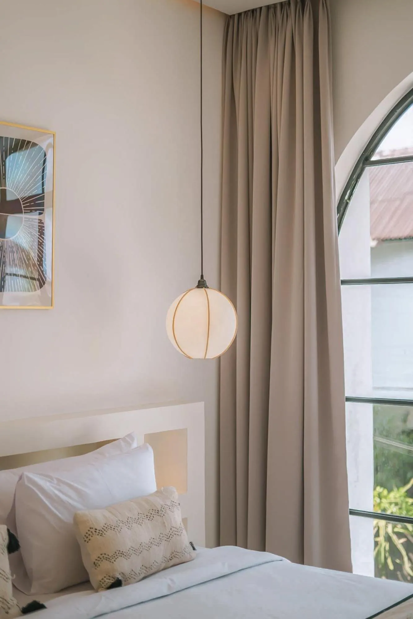 Bed in Villa Sunset and Sunrise - 2BR elegant villa in Central Canggu