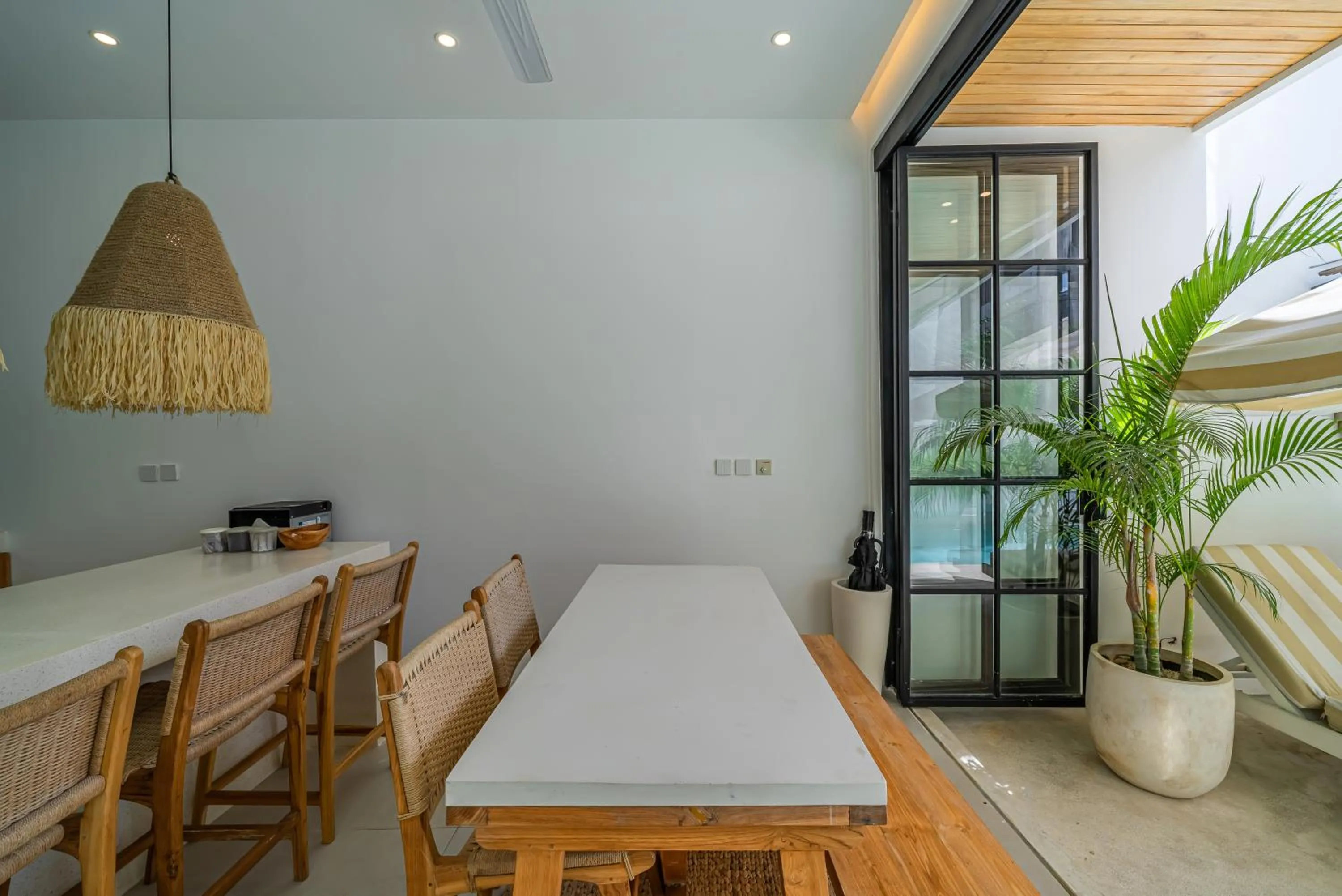 Villa Sunset and Sunrise - 2BR elegant villa in Central Canggu