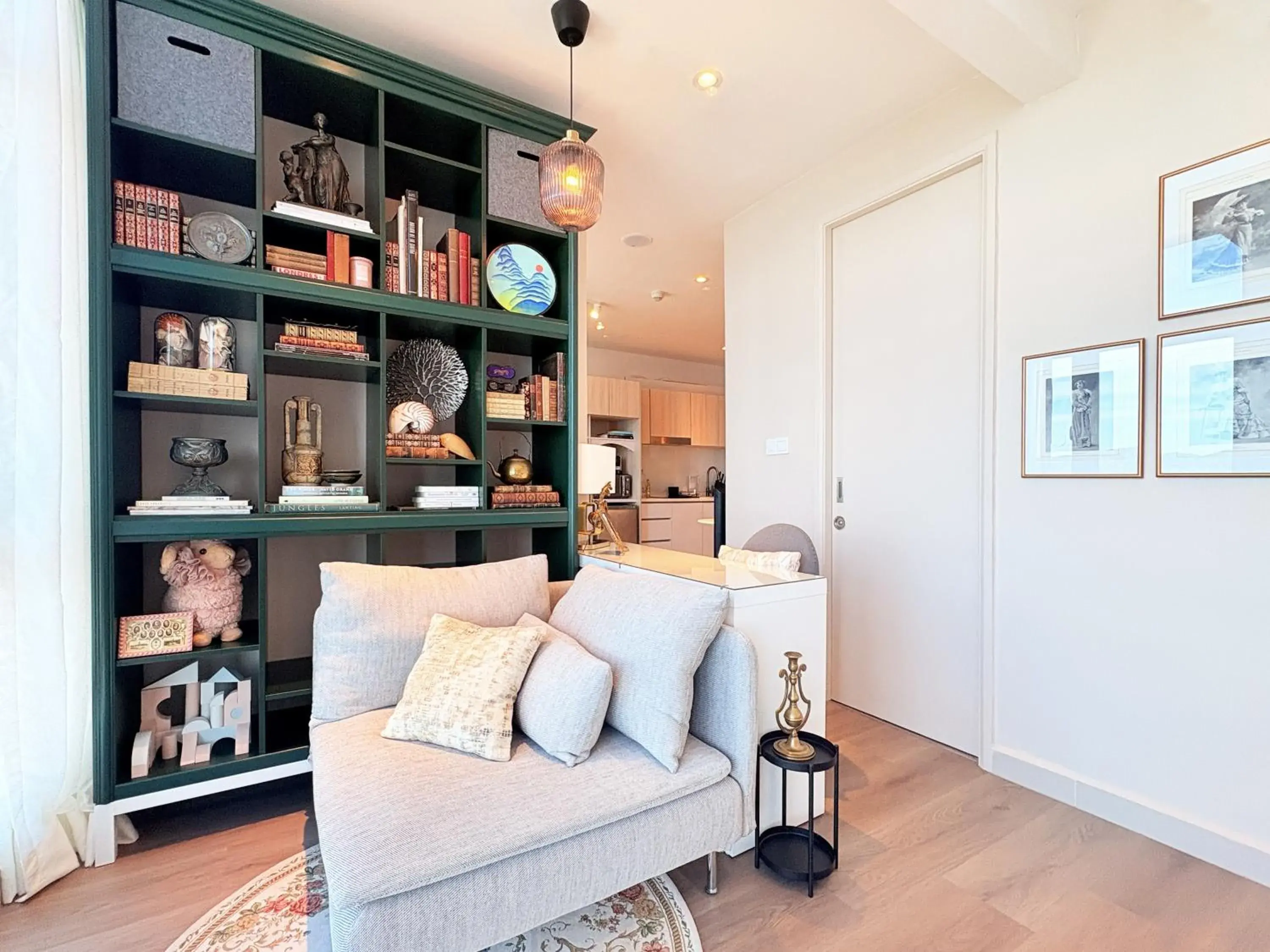 Living room in Seaview Bliss Studio By Tropical Elegance Living room in Seaview Bliss Studio By Tropical Elegance