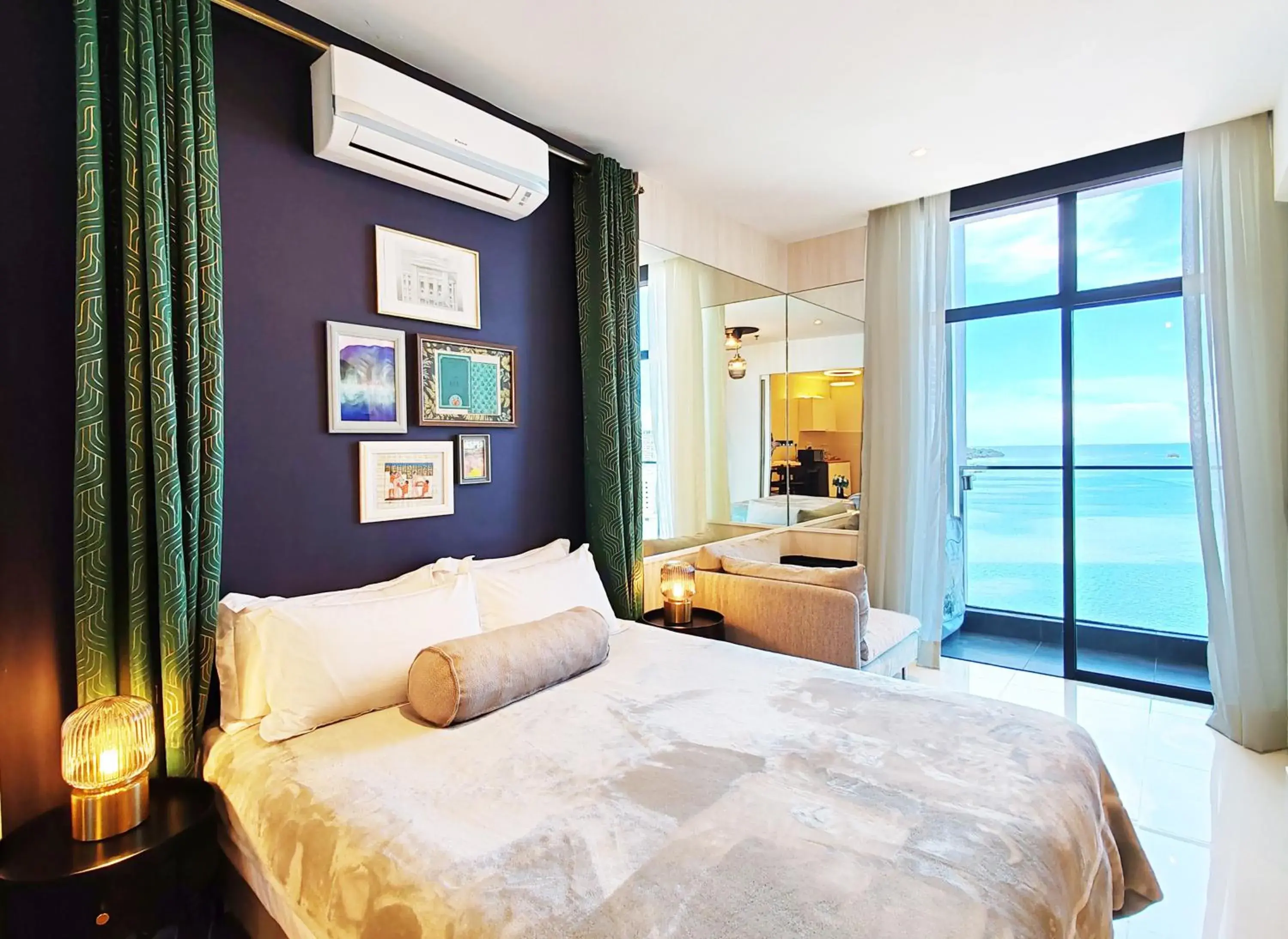 Deluxe One-Bedroom Apartment with Ocean View in Seaview Bliss Studio By Tropical Elegance Deluxe One-Bedroom Apartment with Ocean View in Seaview Bliss Studio By Tropical Elegance