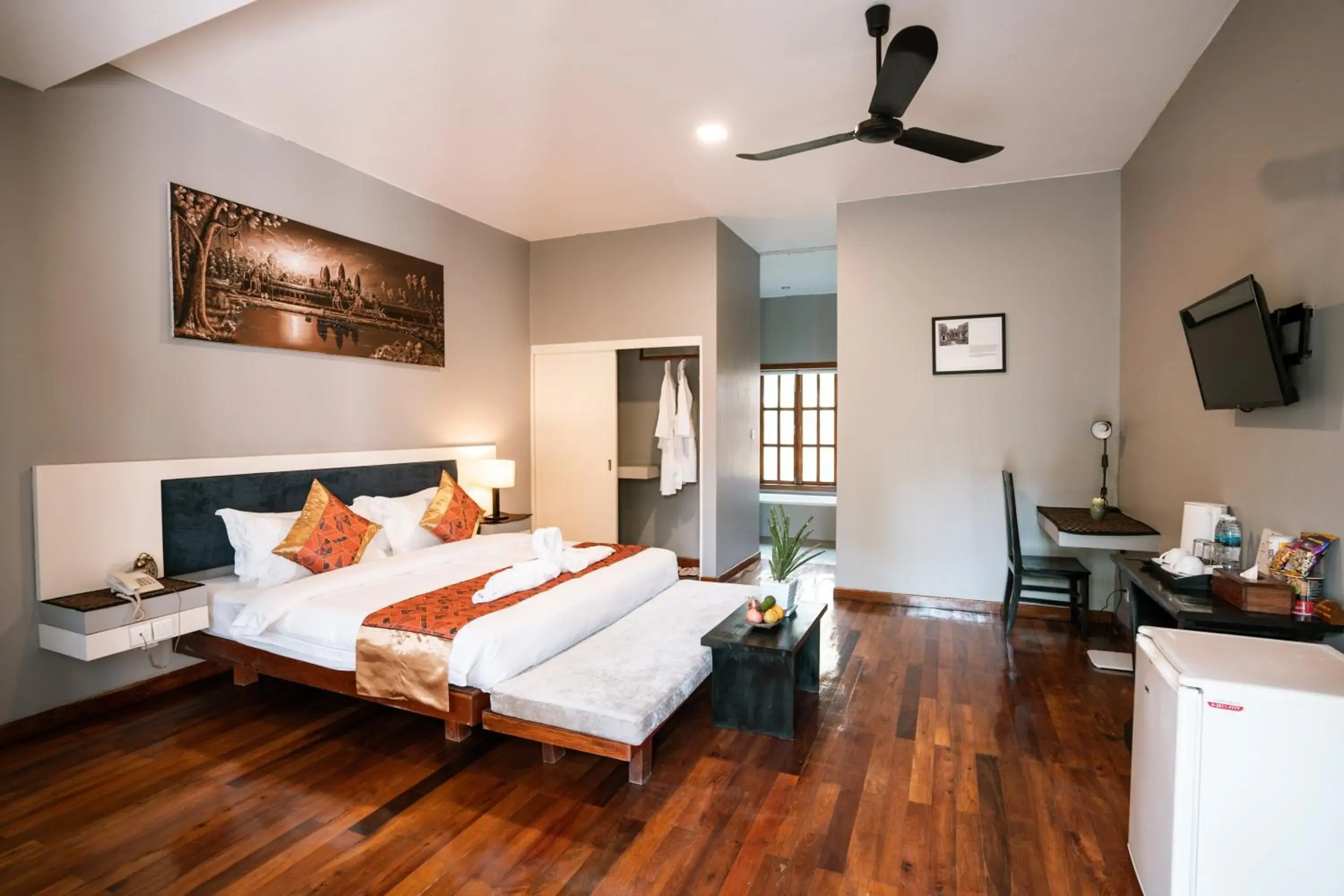 Deluxe Double Room - Free Airport Pickup in Amazing Smile Angkor Resort Deluxe Double Room - Free Airport Pickup in Amazing Smile Angkor Resort