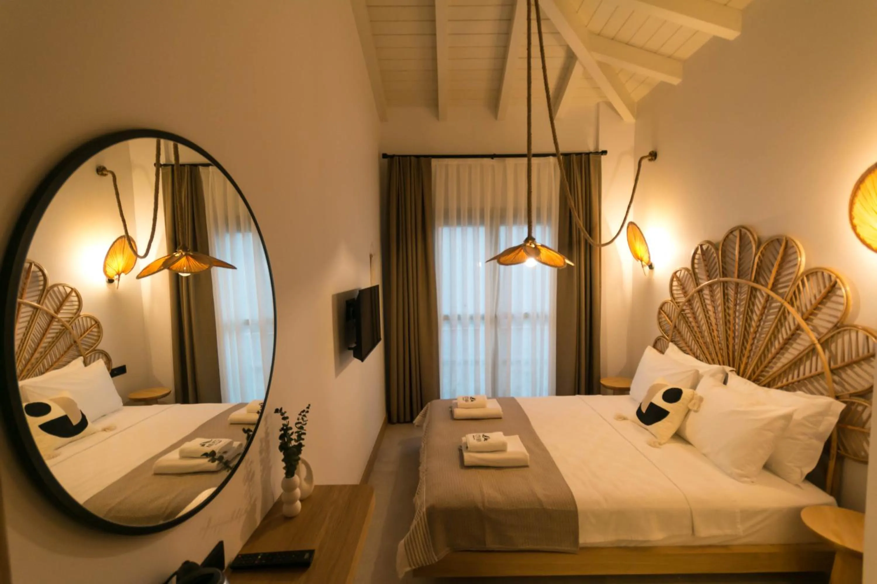 Bed in Kotraba Alacati Hotel