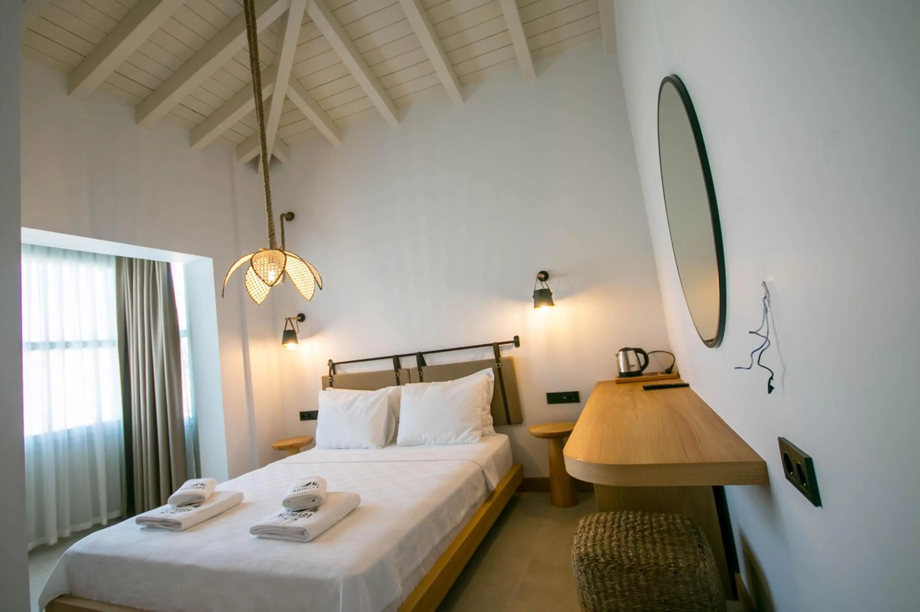 Bed in Kotraba Alacati Hotel