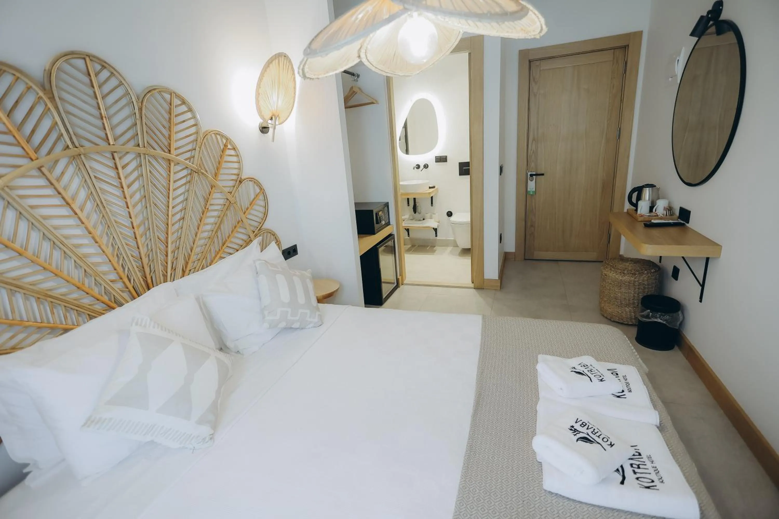 Bed in Kotraba Alacati Hotel