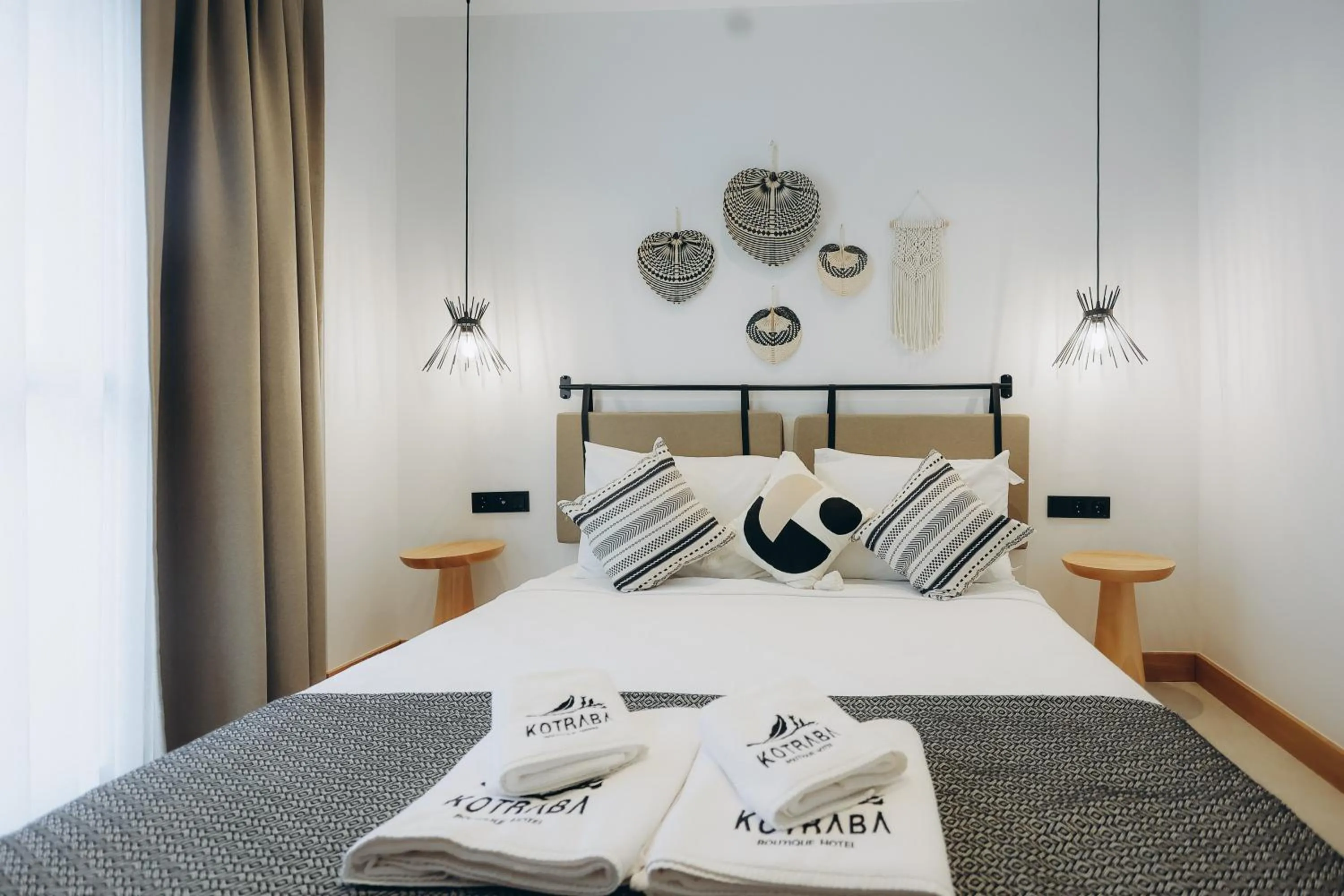 Bed in Kotraba Alacati Hotel
