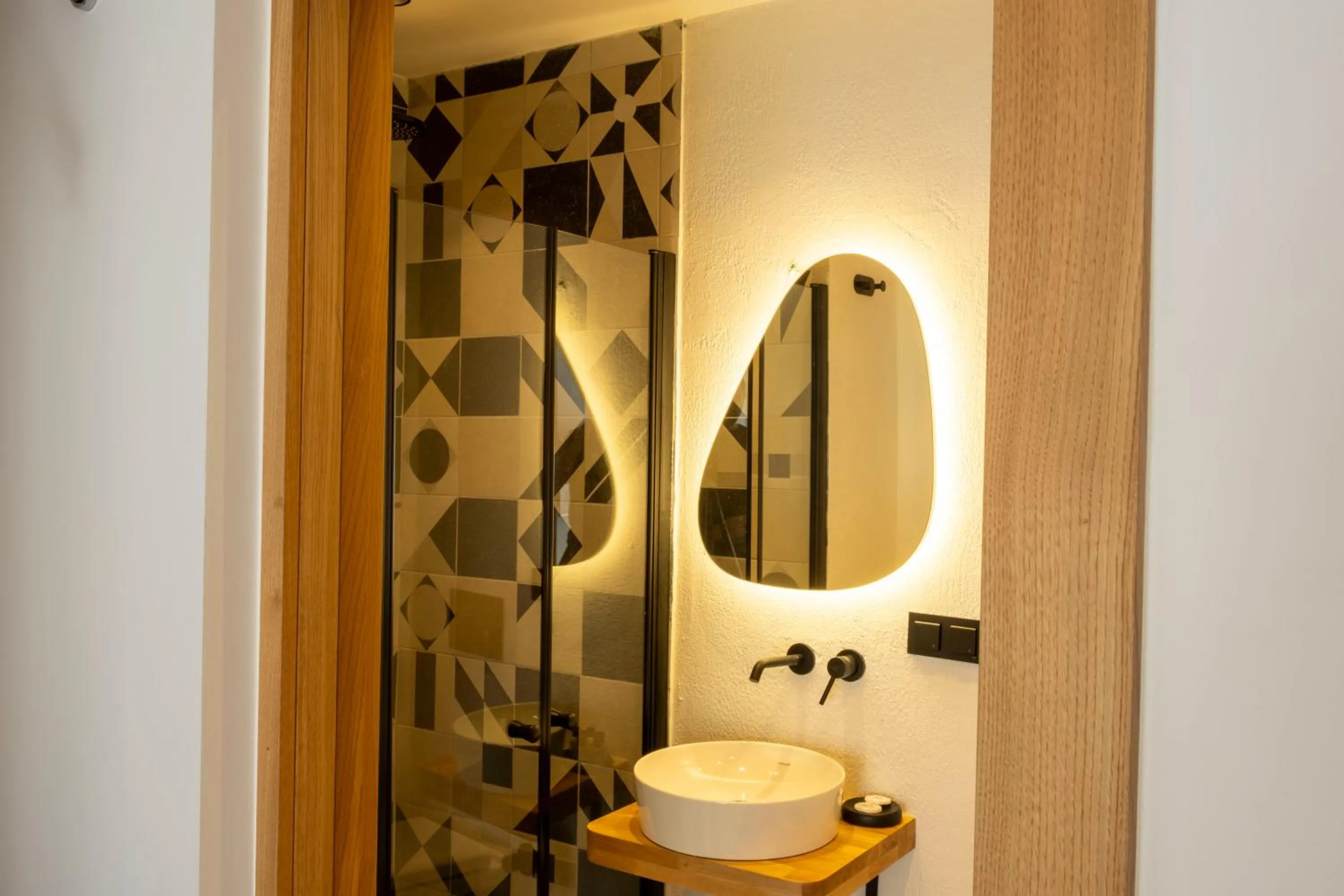 Shower in Kotraba Alacati Hotel