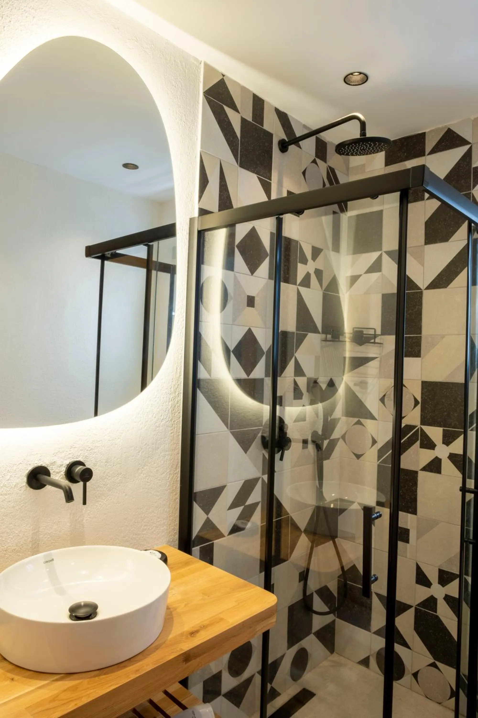 Shower in Kotraba Alacati Hotel