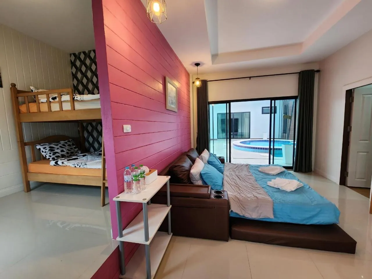 Bed in Cordelia Resort Sam Roi Yot