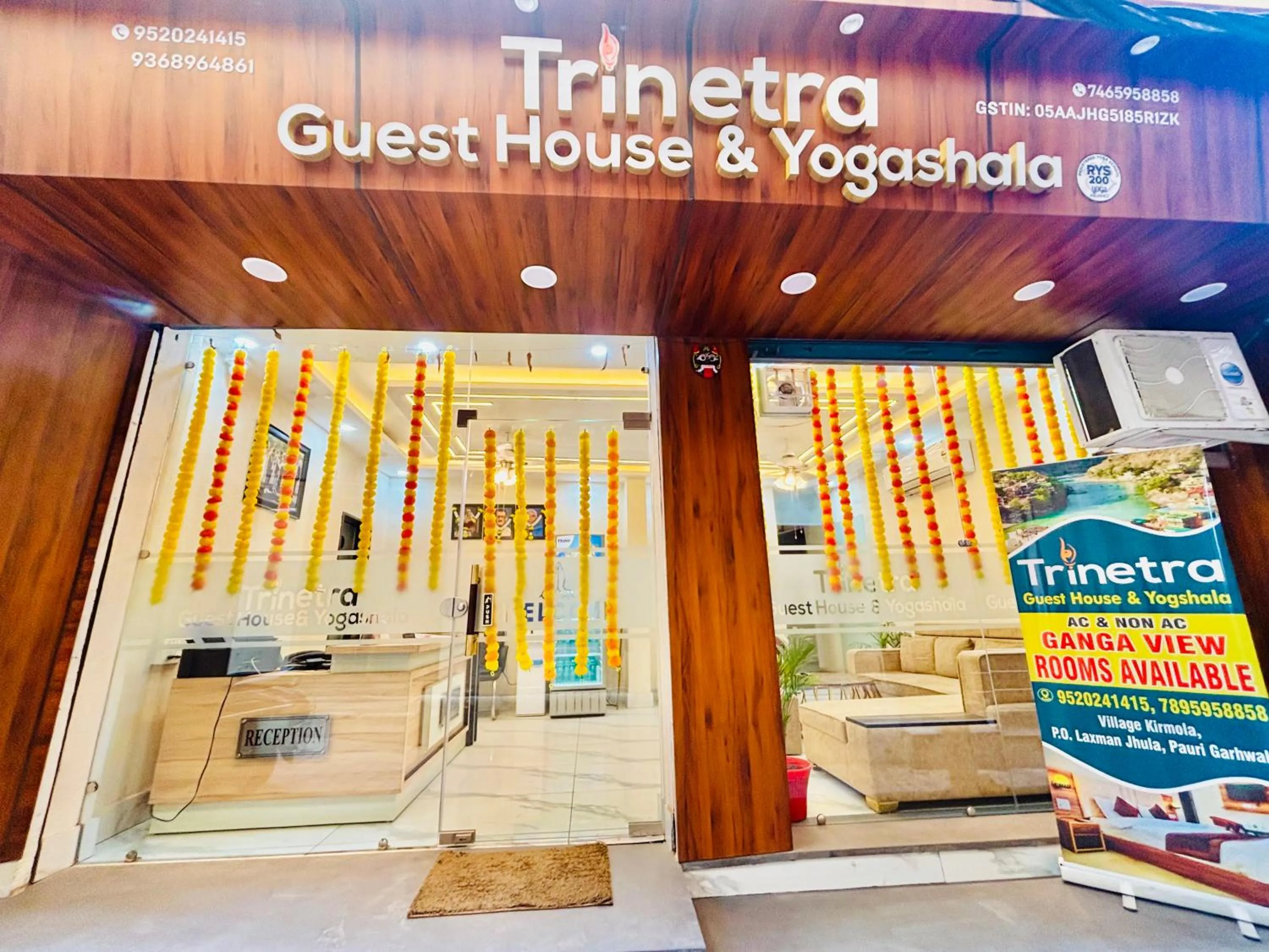 Trinetra Guest House