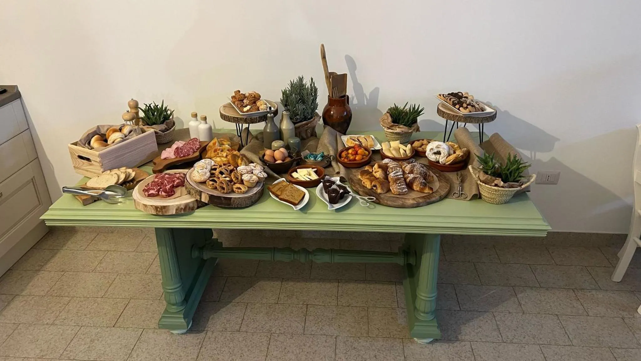 Food and drinks in B&B Villa Maggi