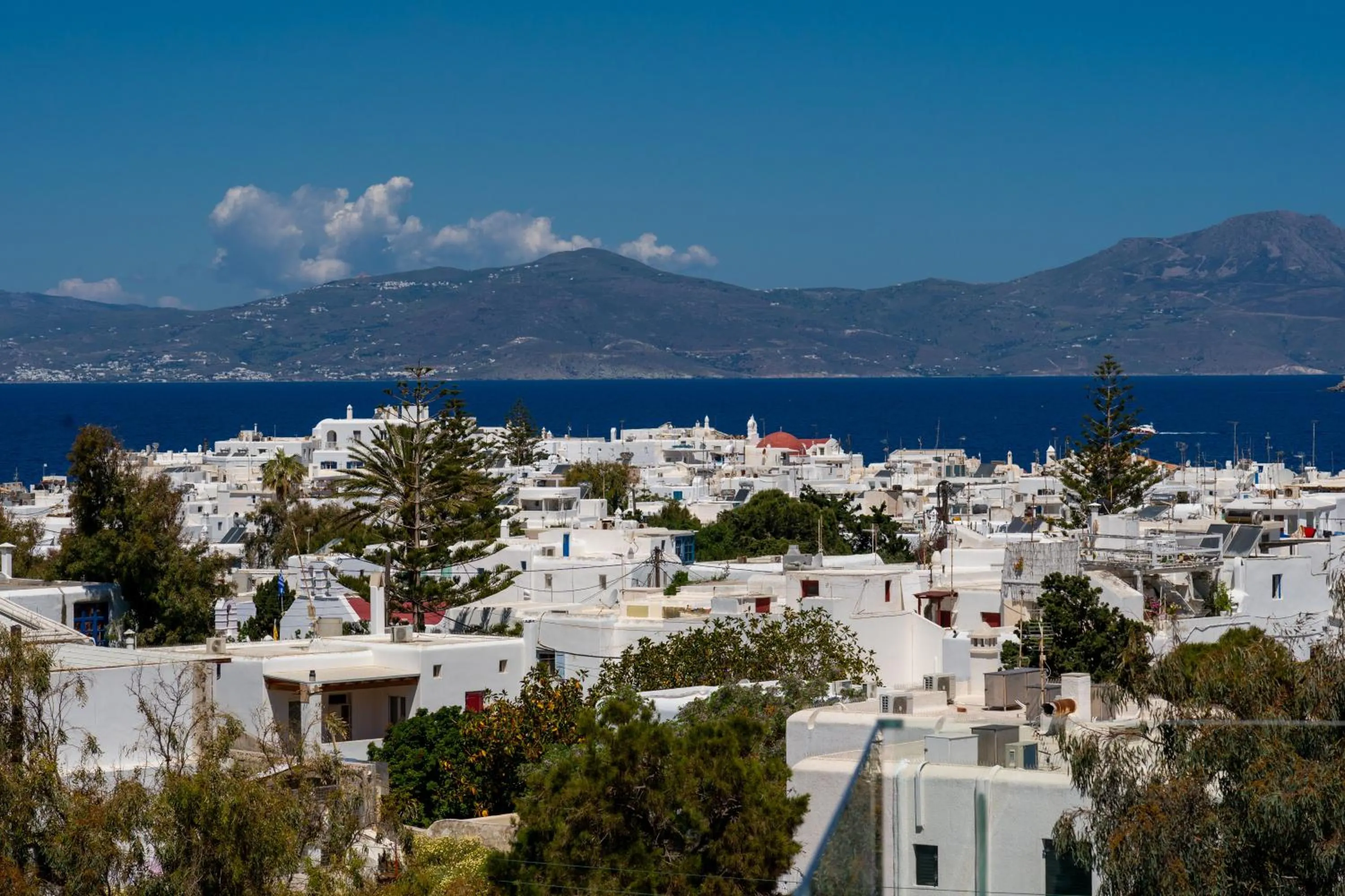 Neighbourhood in Semeli Hotel Mykonos