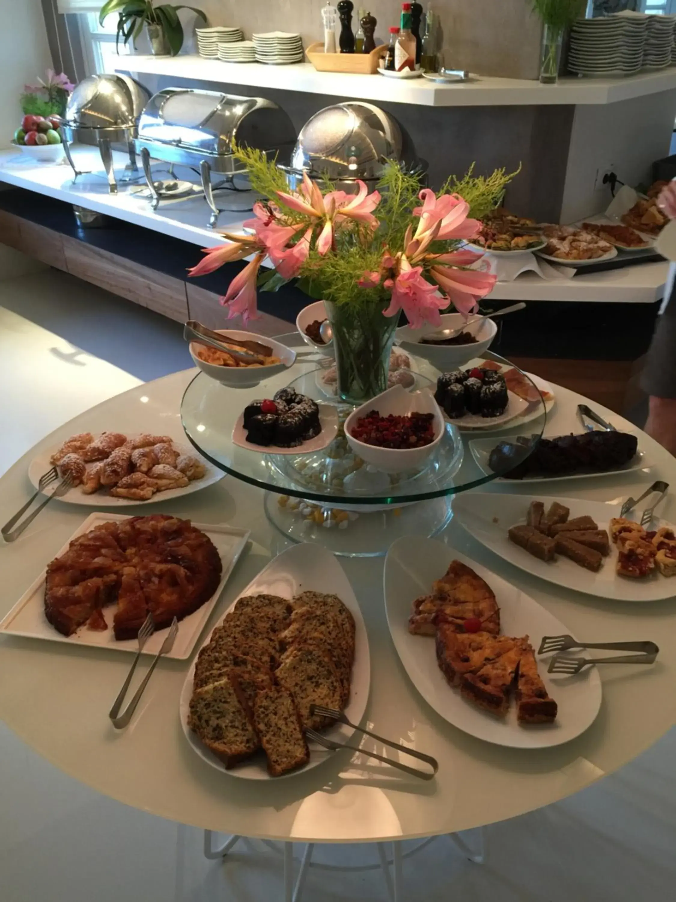 Food and drinks in Semeli Hotel Mykonos Food and drinks in Semeli Hotel Mykonos