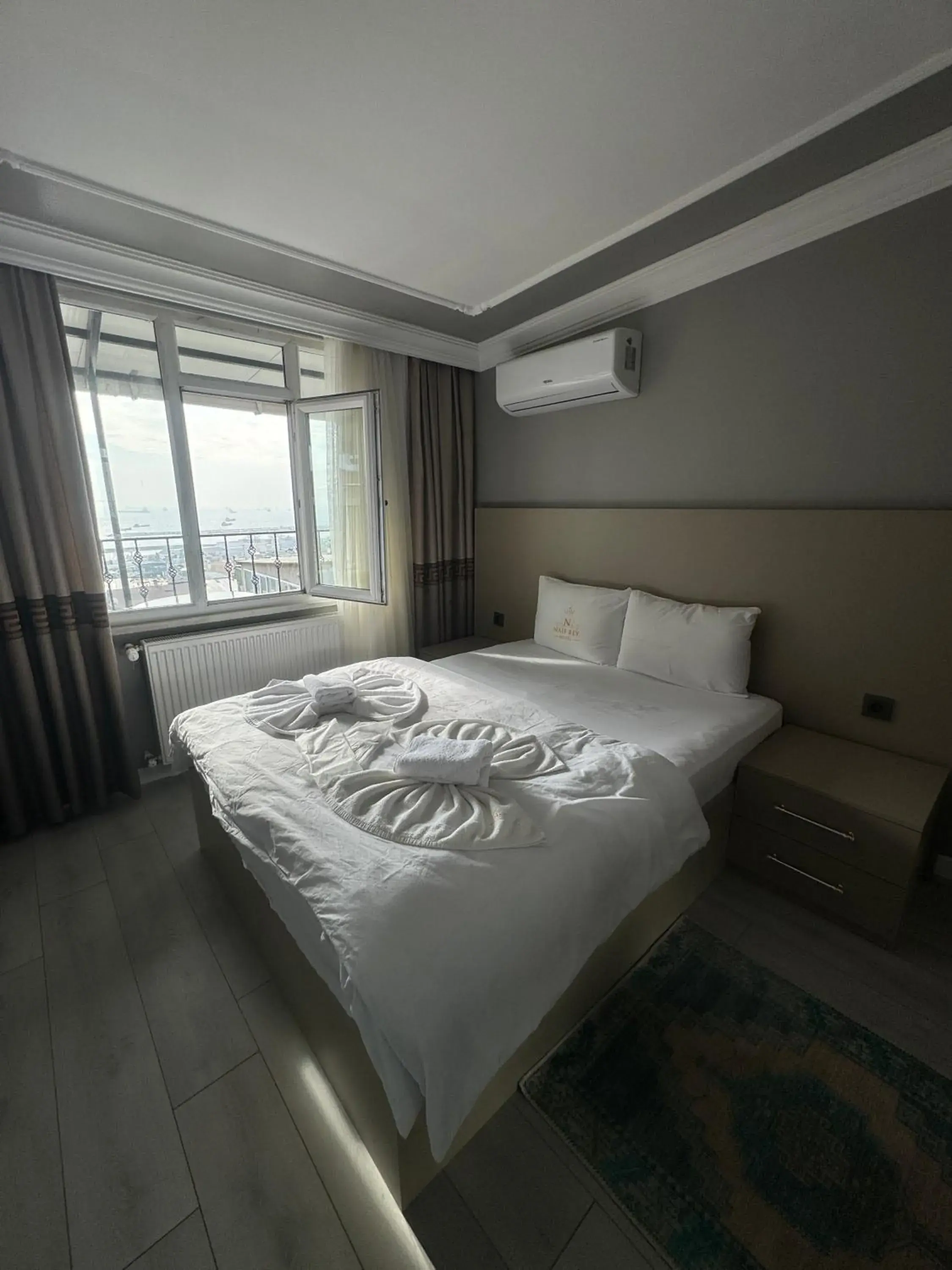 Deluxe Suite with Sea View in Naif Bey Hotel Deluxe Suite with Sea View in Naif Bey Hotel