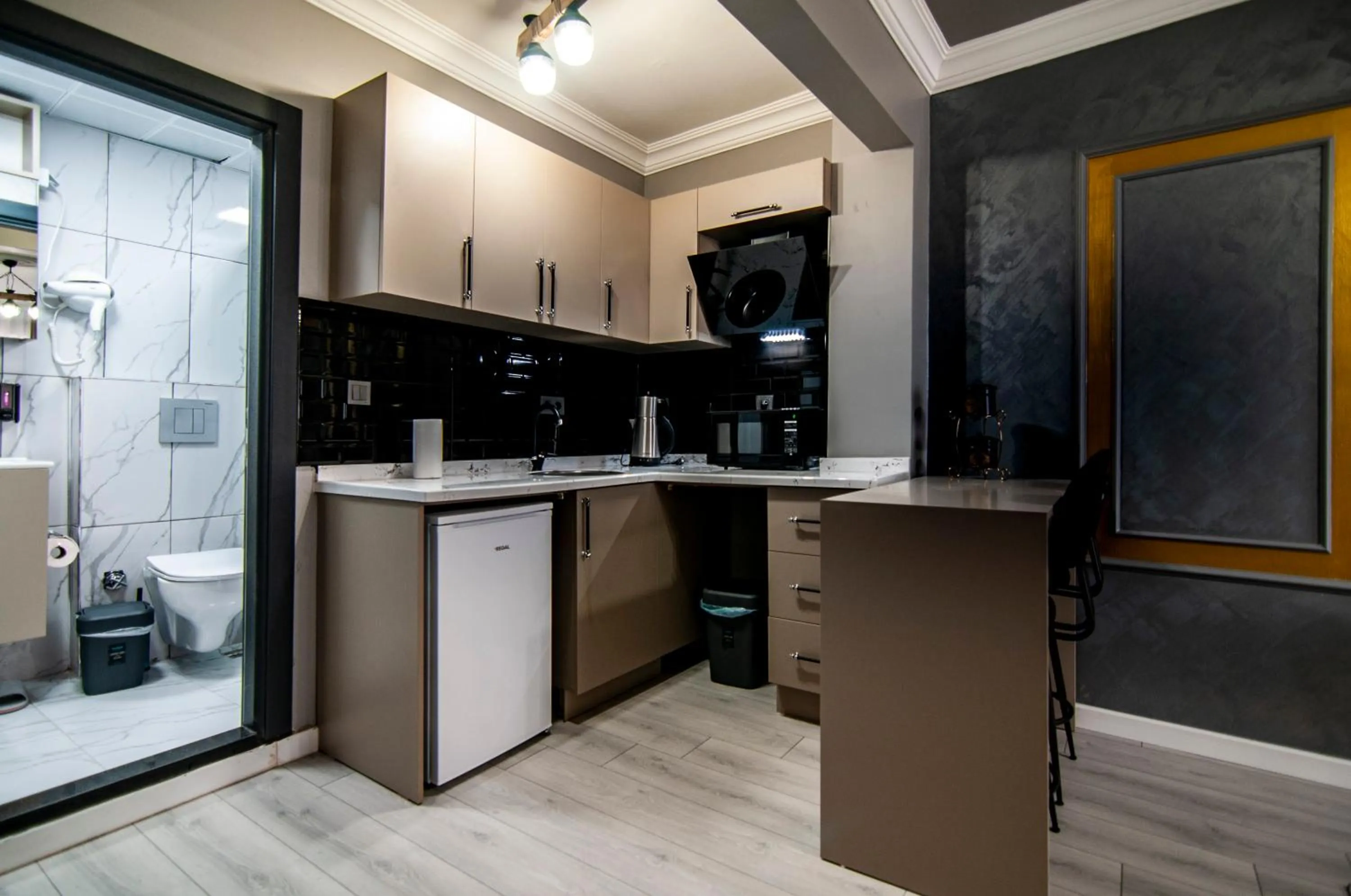 Kitchen or kitchenette in Naif Bey Hotel