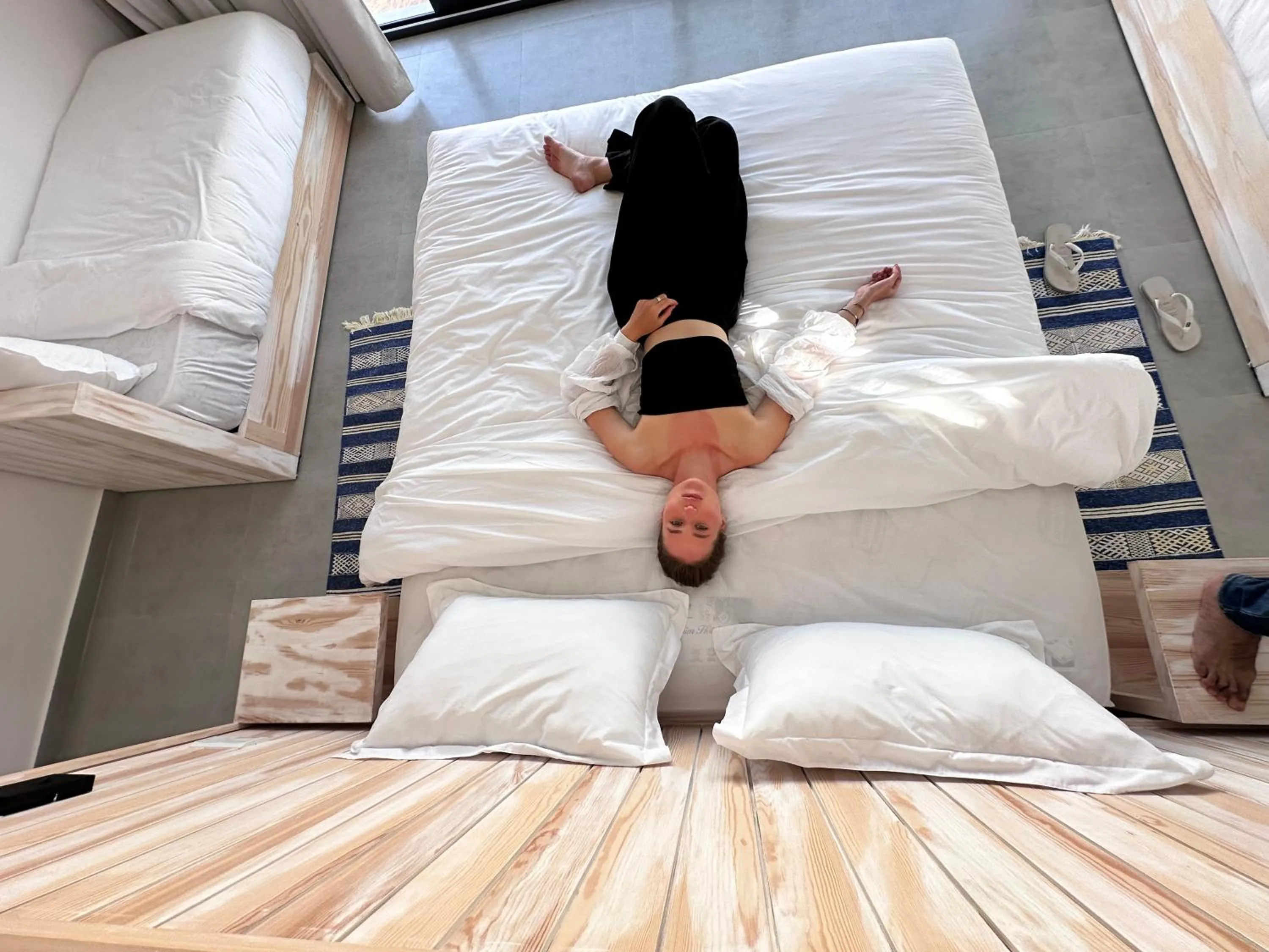 Bed in Desert Sands Dakhla Lagoon View & Kitesurf Spot