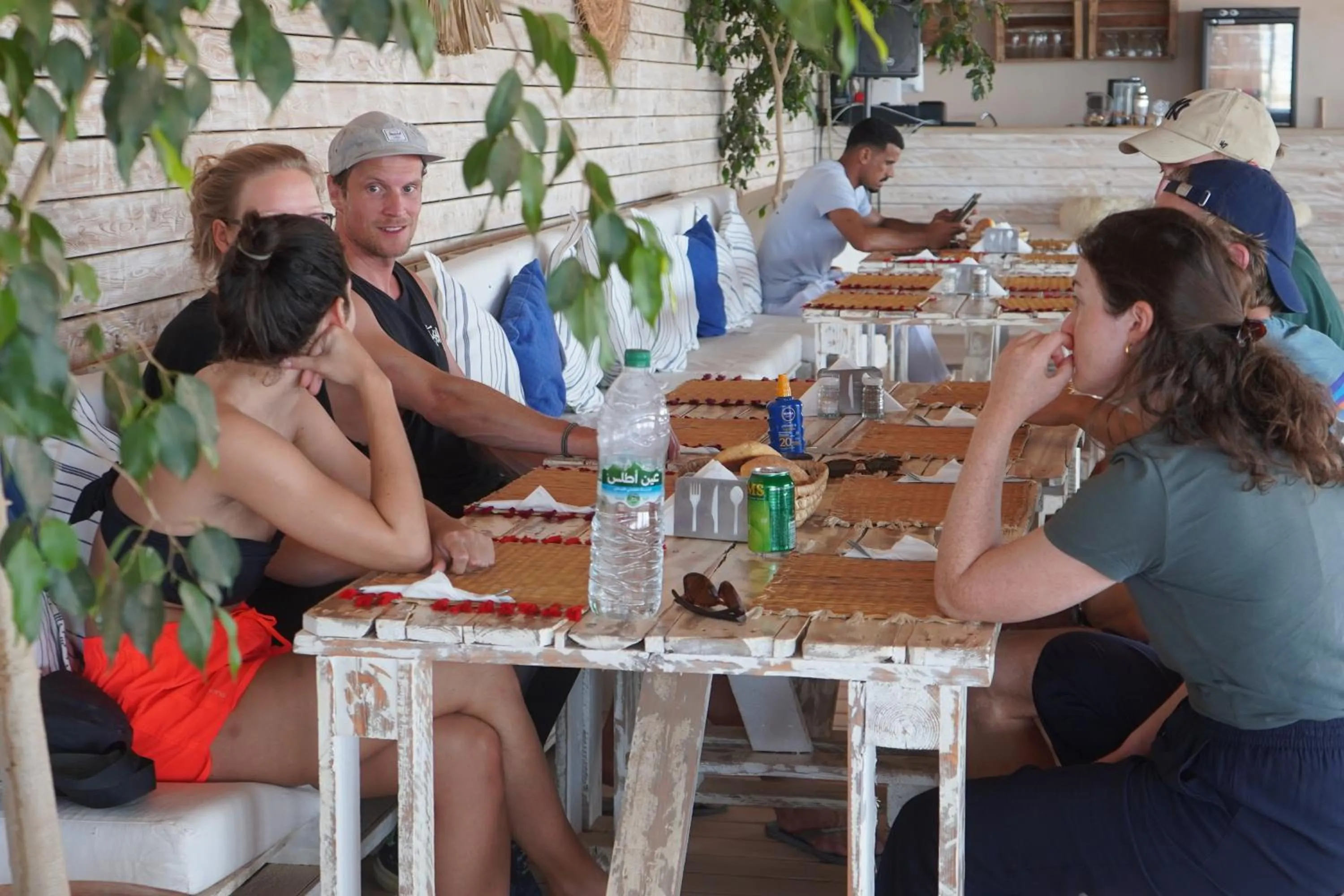 Restaurant/places to eat in Desert Sands Dakhla Lagoon View & Kitesurf Spot