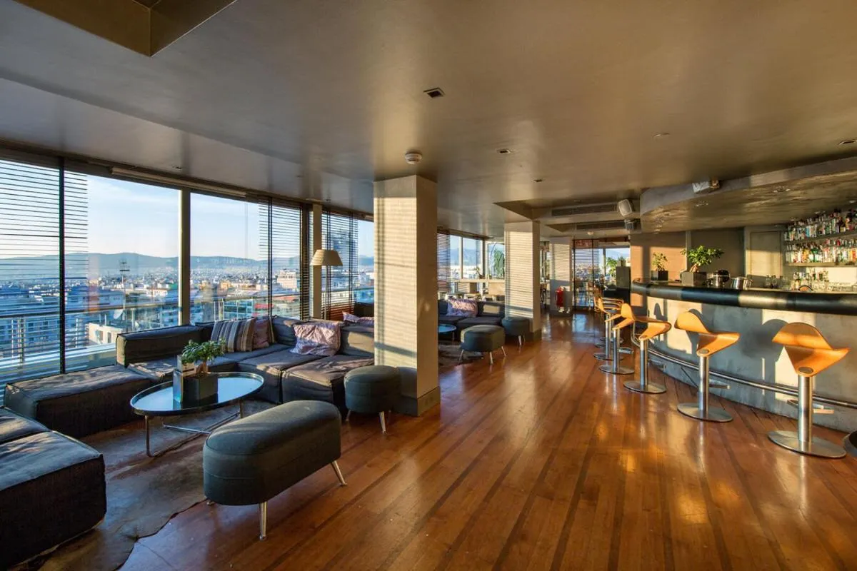 Restaurant/places to eat in Radisson Blu Park Hotel Athens