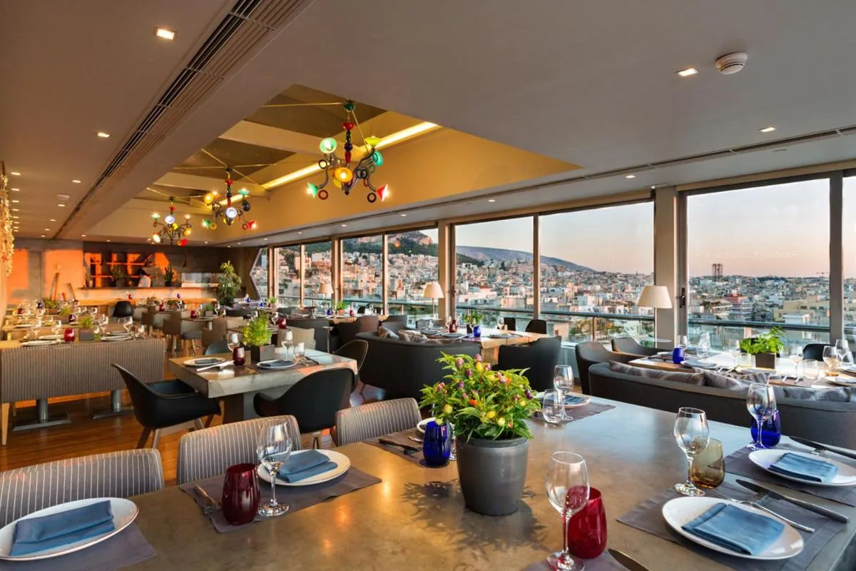 Restaurant/places to eat in Radisson Blu Park Hotel Athens