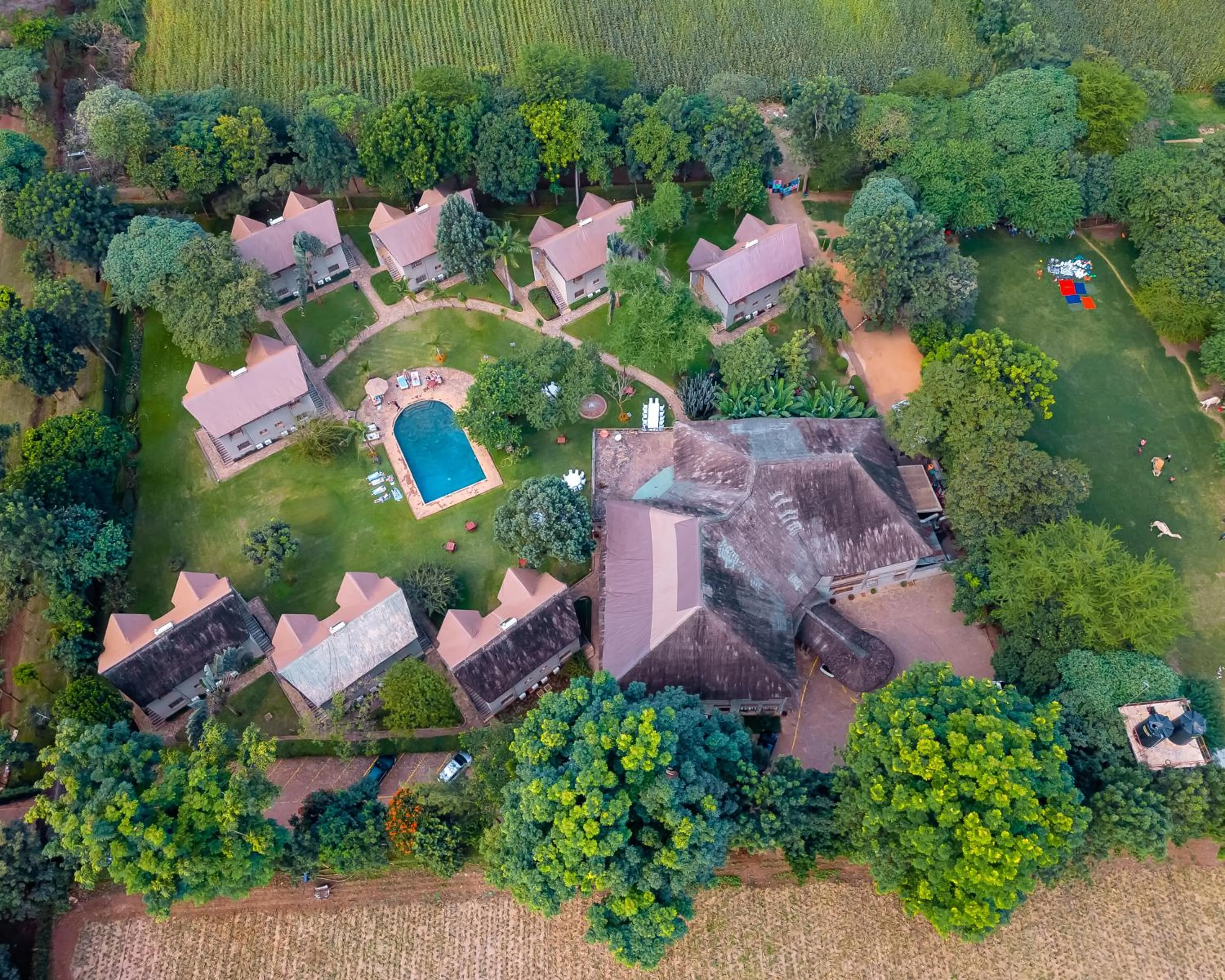 Garden view in Weru Weru River Lodge