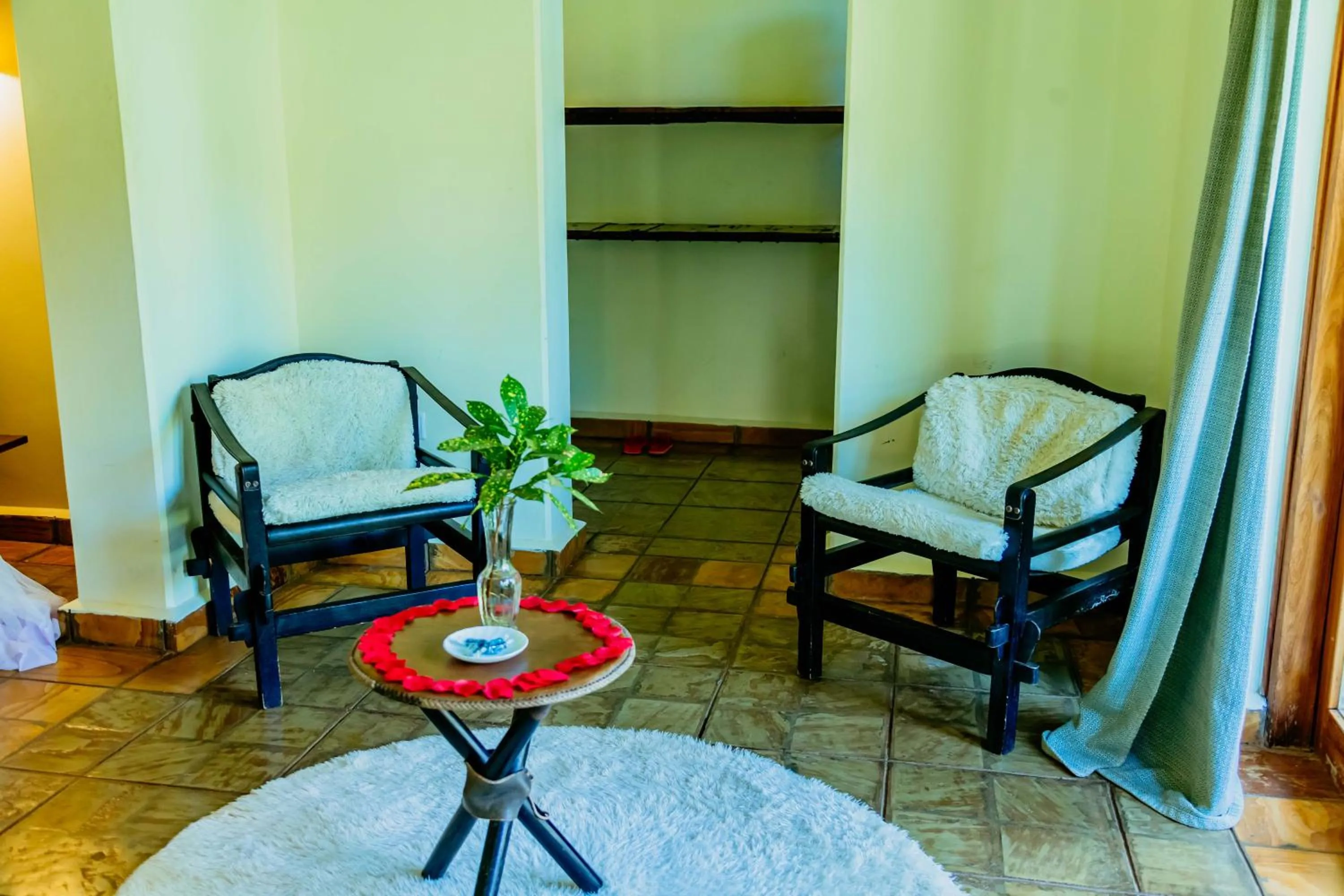 Living room in Weru Weru River Lodge