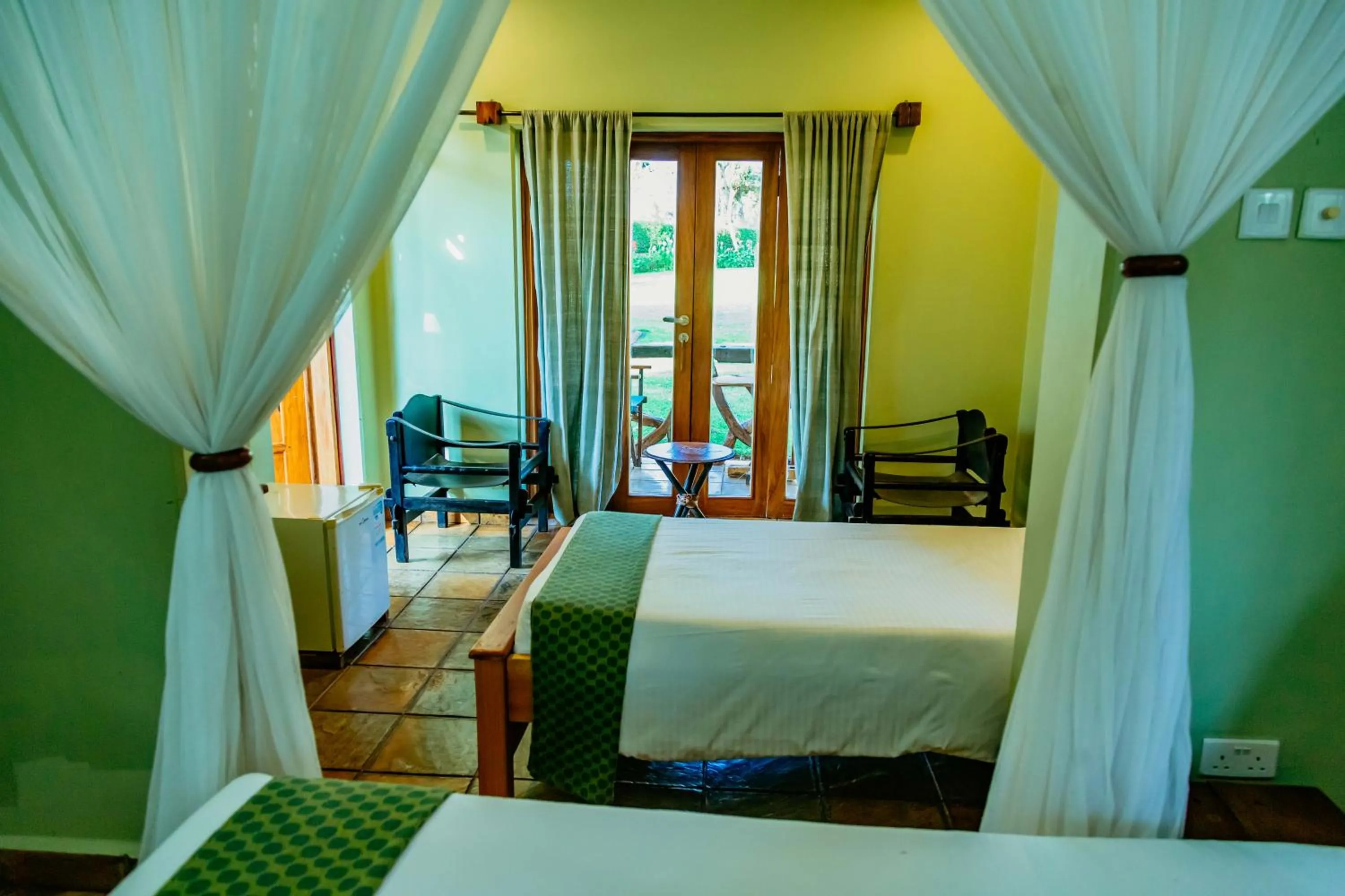 Bed in Weru Weru River Lodge