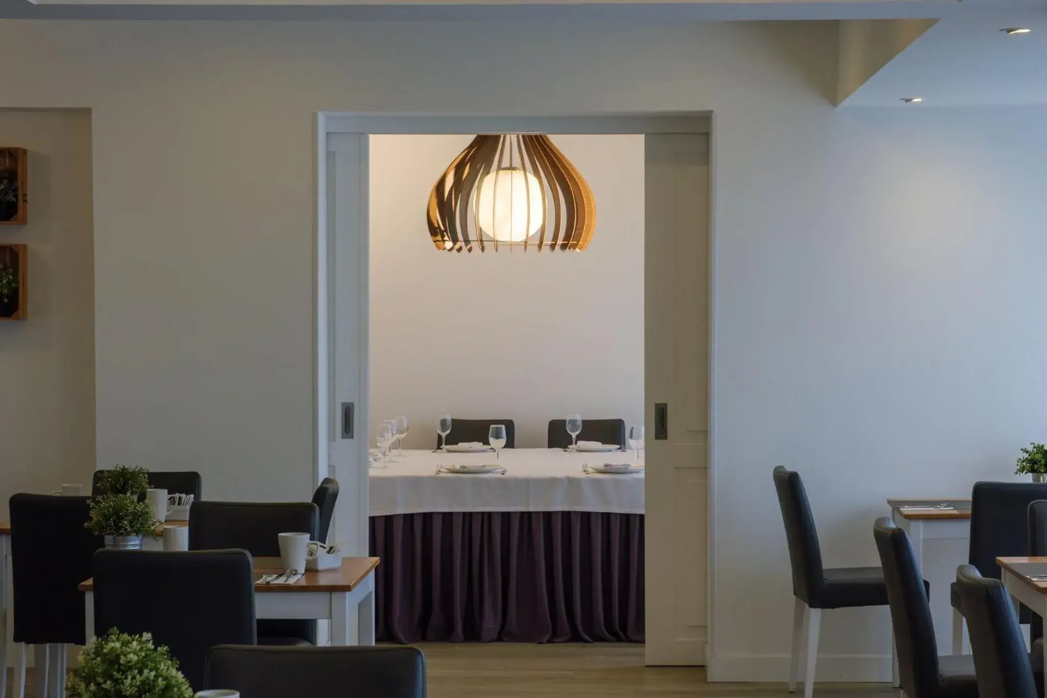 Restaurant/places to eat, Bed in Sercotel Hotel Parque Restaurant/places to eat, Bed in Sercotel Hotel Parque