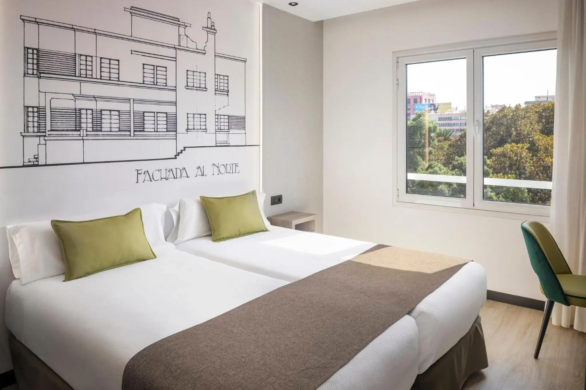 Photo of the whole room, Bed in Sercotel Hotel Parque Photo of the whole room, Bed in Sercotel Hotel Parque