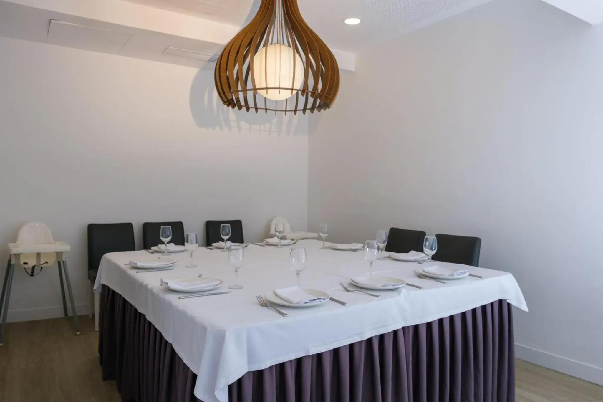 Restaurant/places to eat in Sercotel Hotel Parque Restaurant/places to eat in Sercotel Hotel Parque