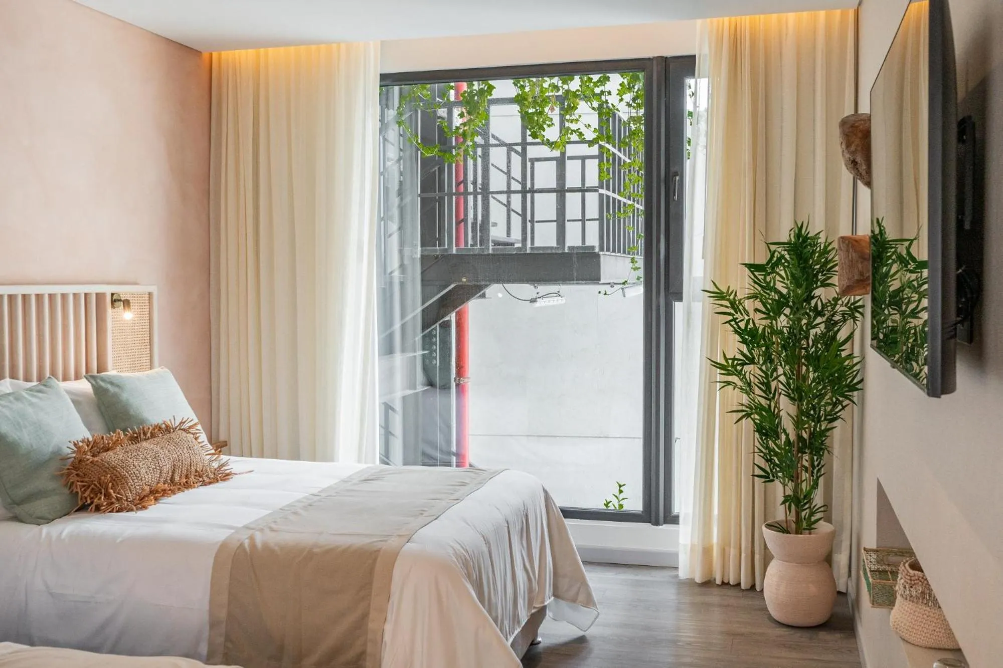 Bed in Nattivo Collection Hotel