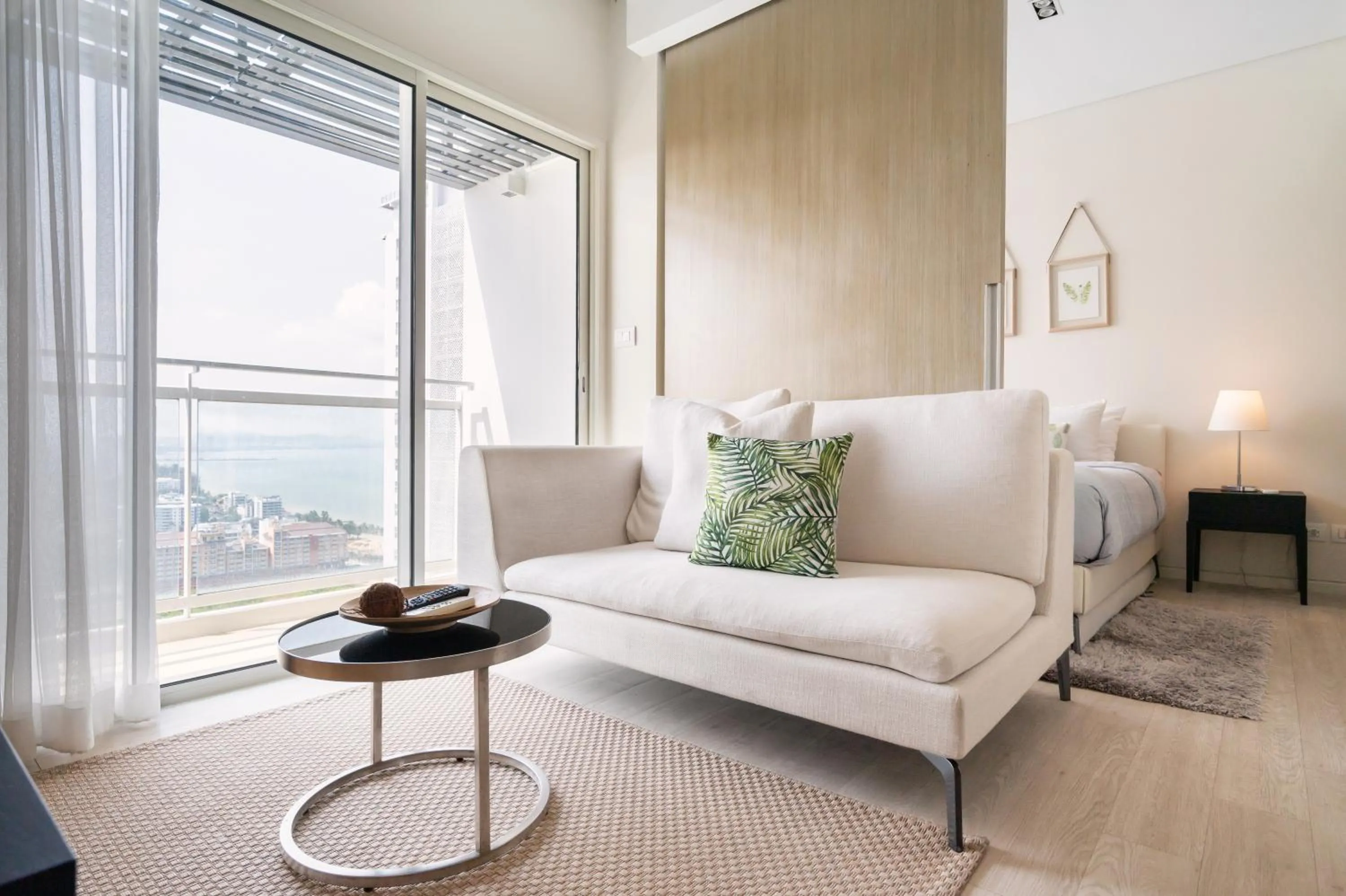 2BR Family Condo - Veranda Pattaya - Beachfront