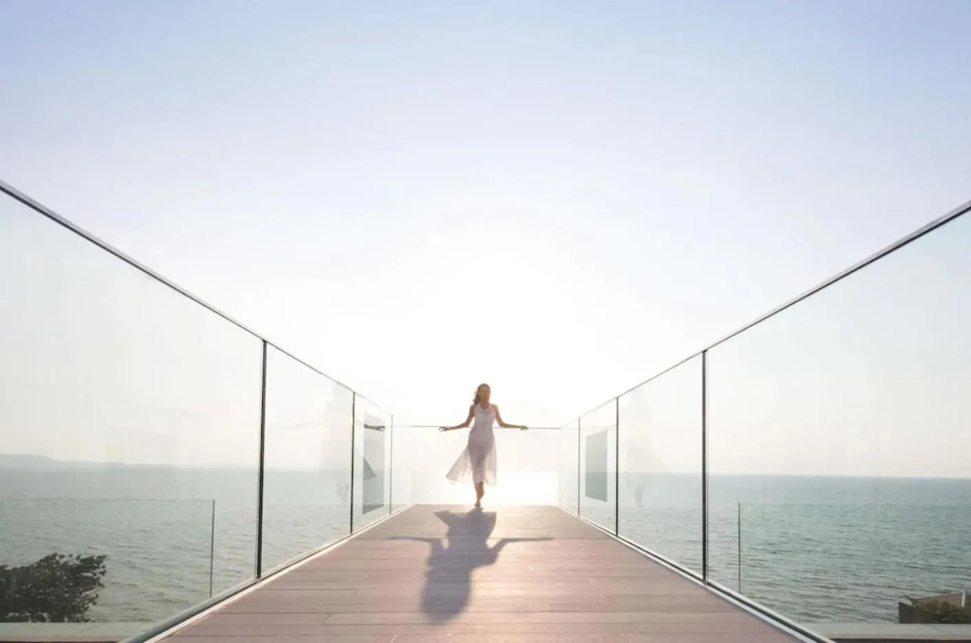 Restaurant/places to eat in 2BR Family Condo - Veranda Pattaya - Beachfront