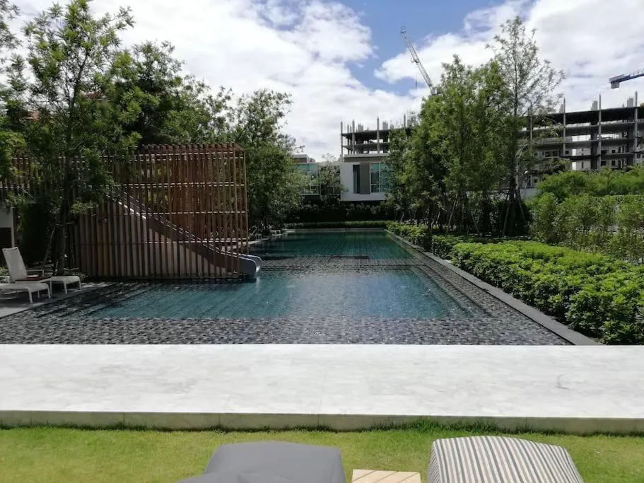 Swimming pool in Veranda Residence/2BRFamilySuite