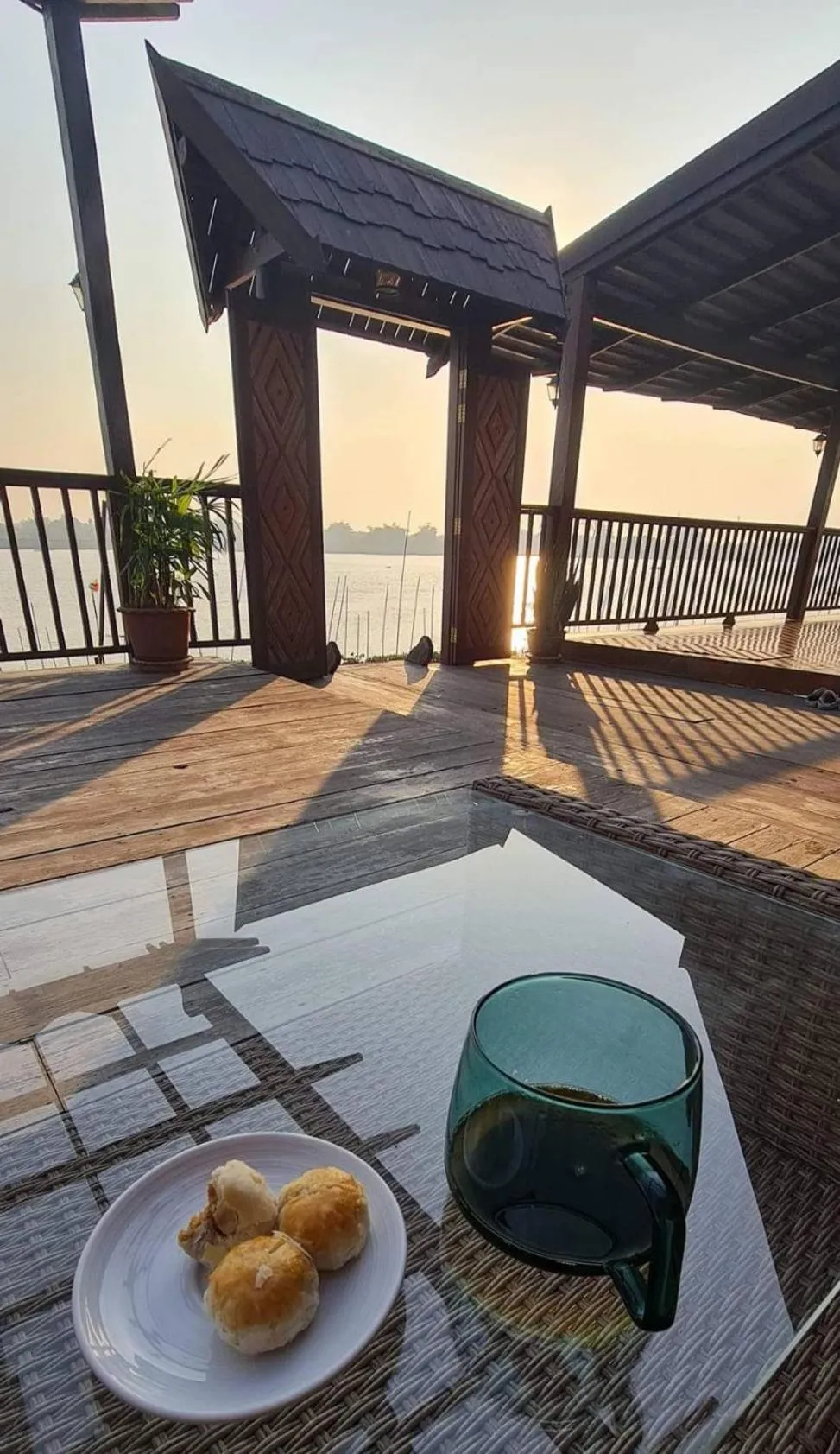 Food and drinks in RuenKijja