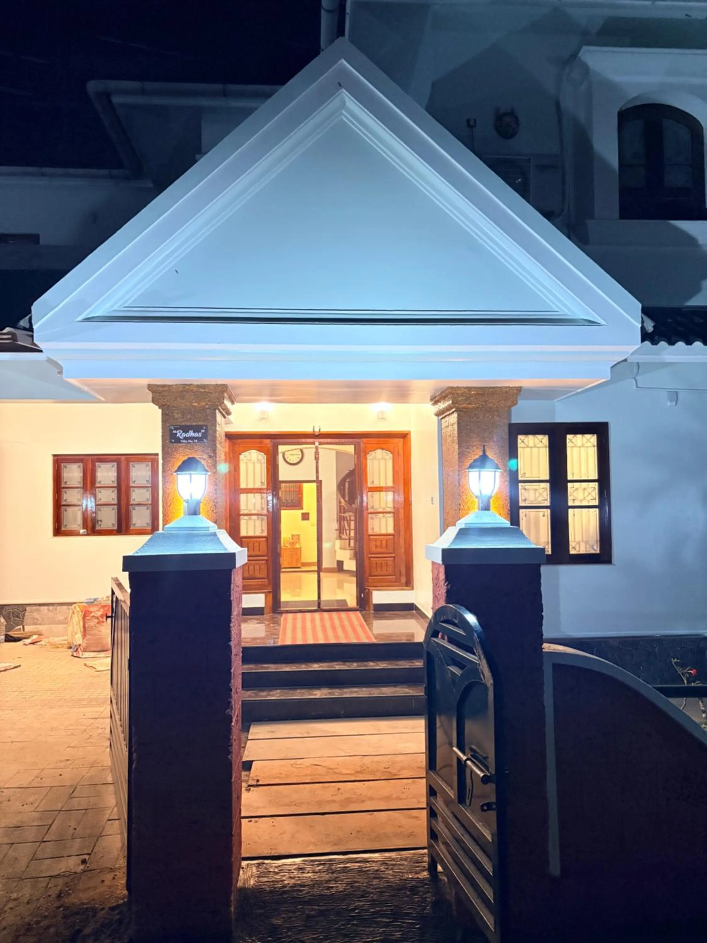 "Radhas" 4BR Villa in Gated Spring Field Community, Kannur