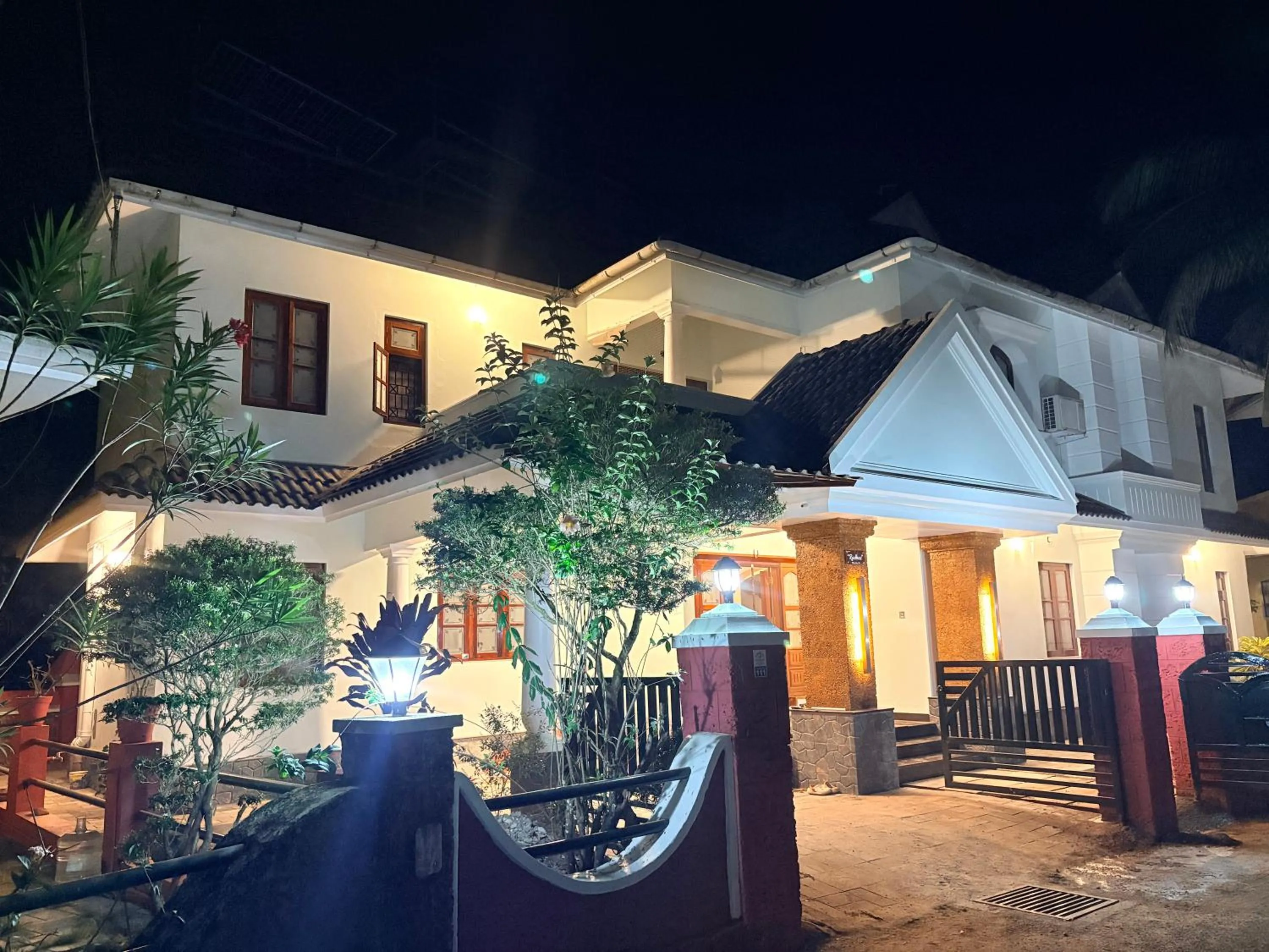 "Radhas" 4BR Villa in Gated Spring Field Community, Kannur