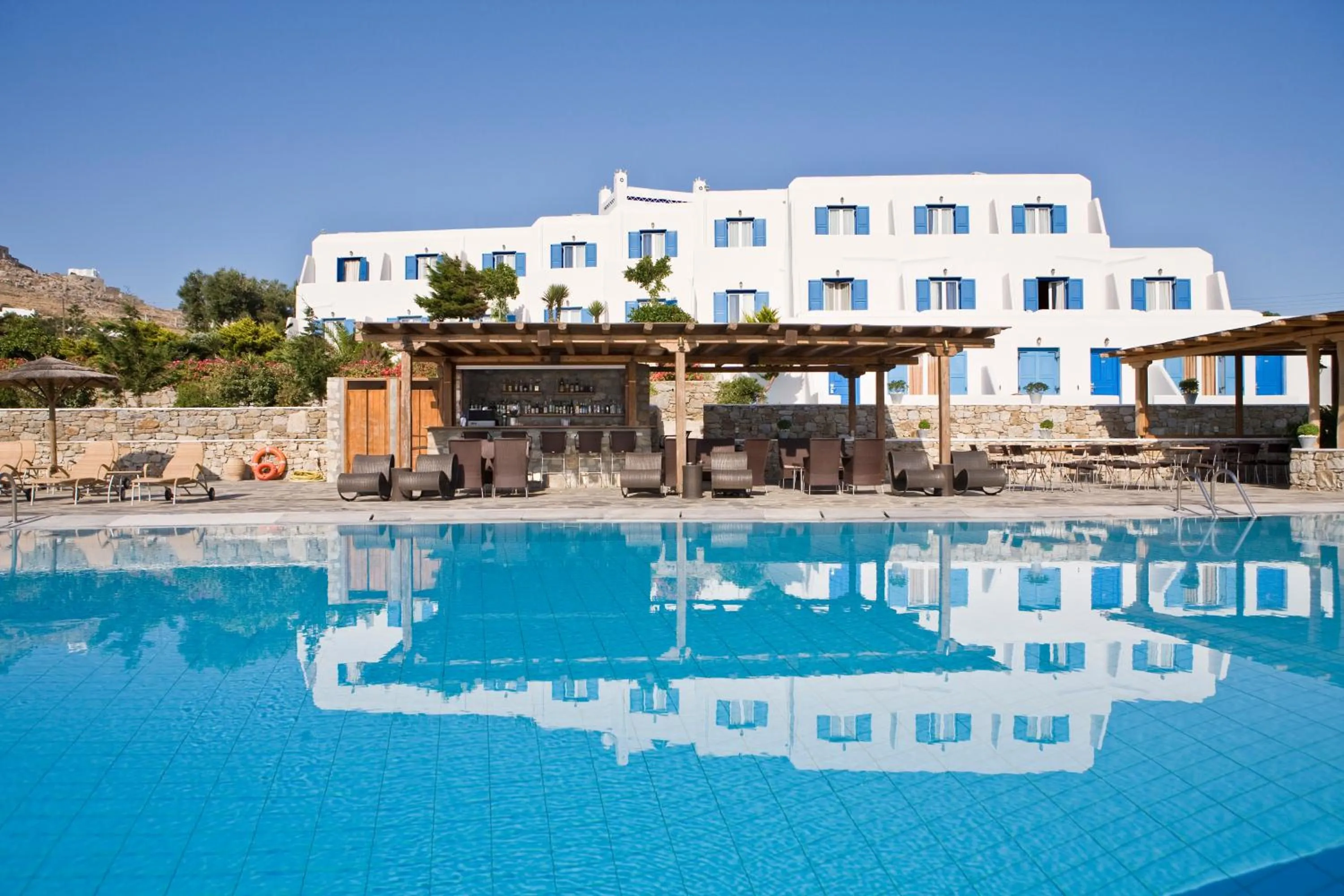 Property building in Yiannaki Hotel