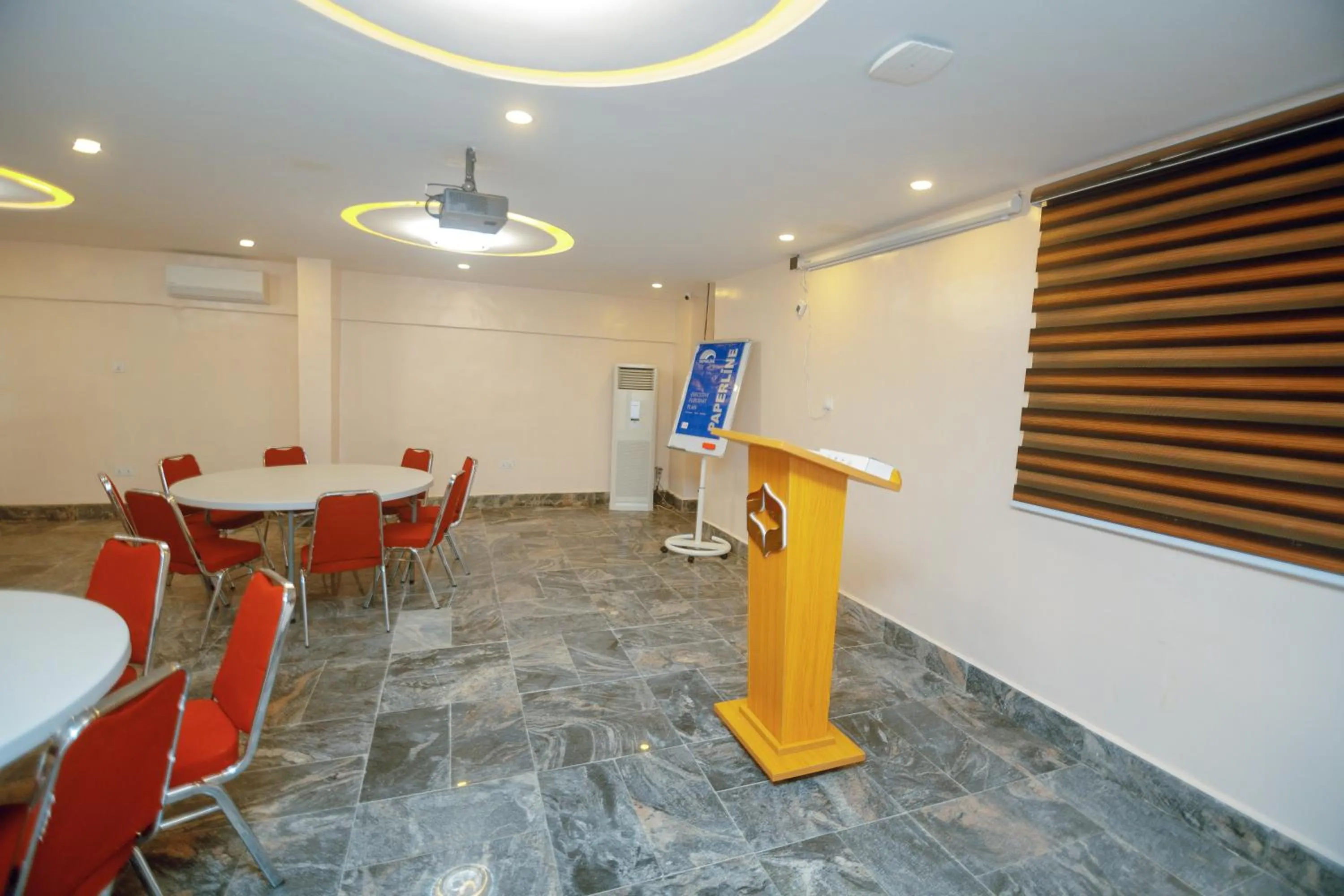 Meeting/conference room in Presken Residence