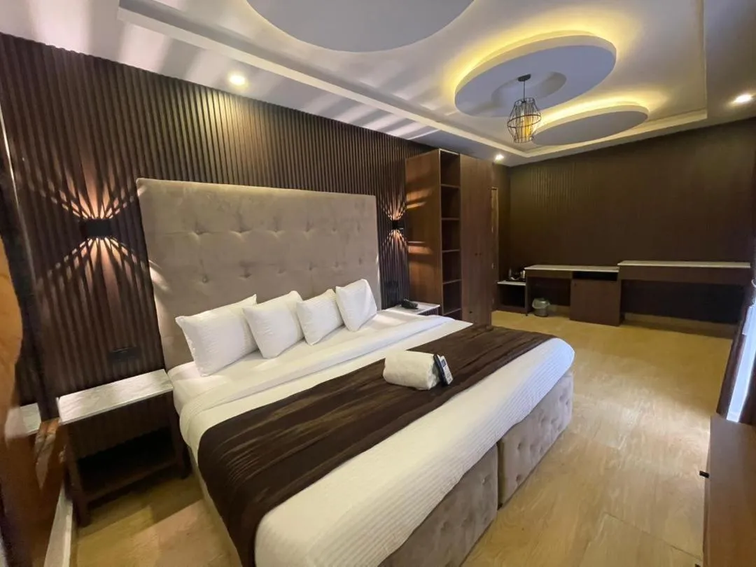 Bed in Presken Residence