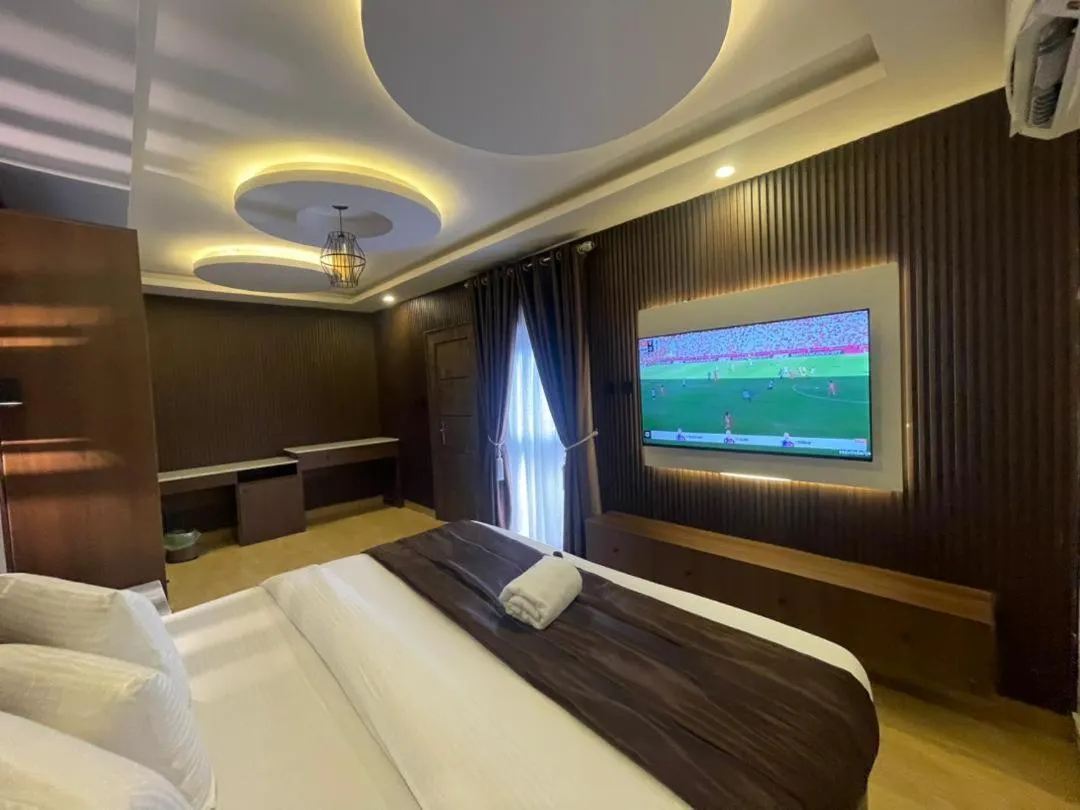 Bed in Presken Residence