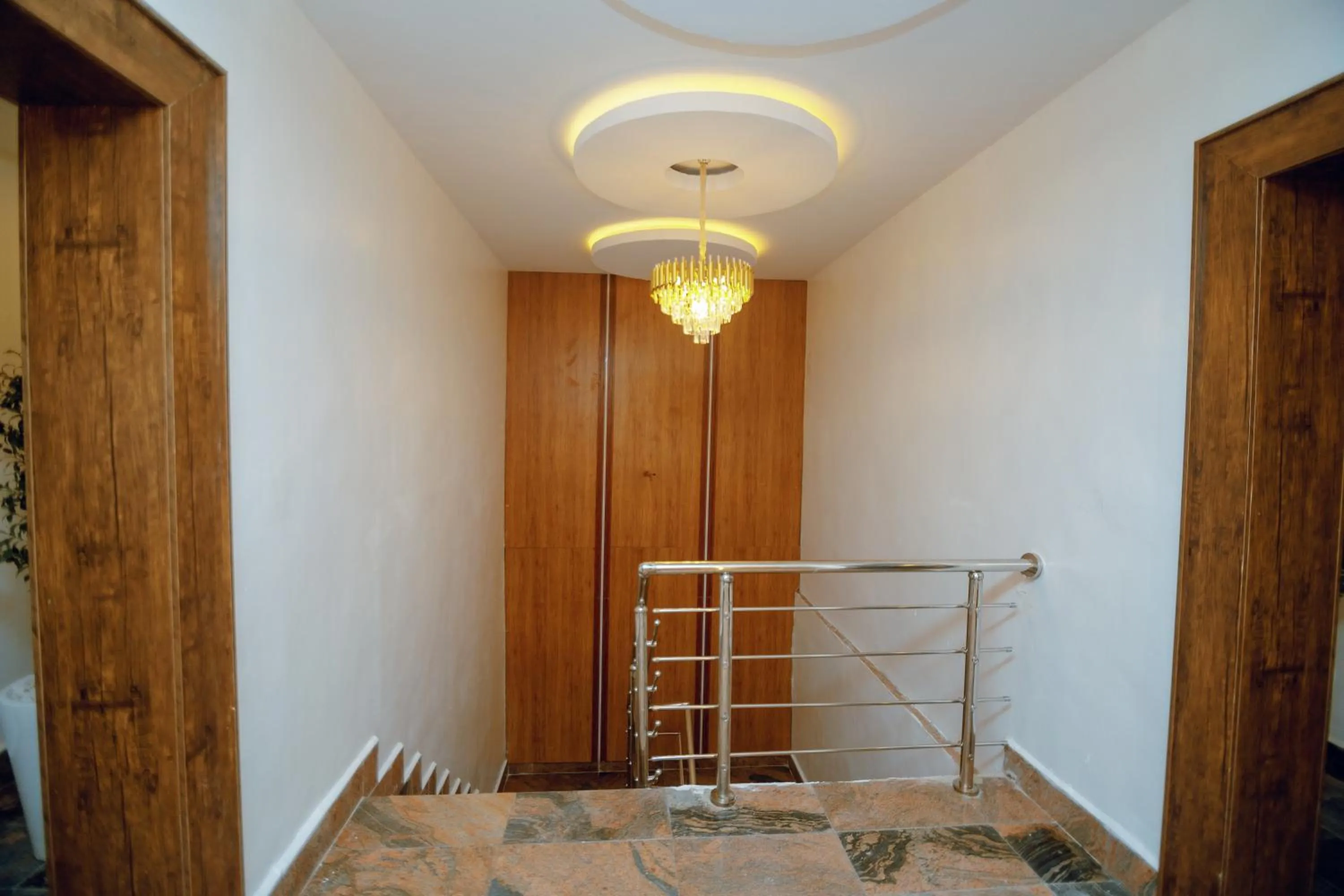 Property building in Presken Residence